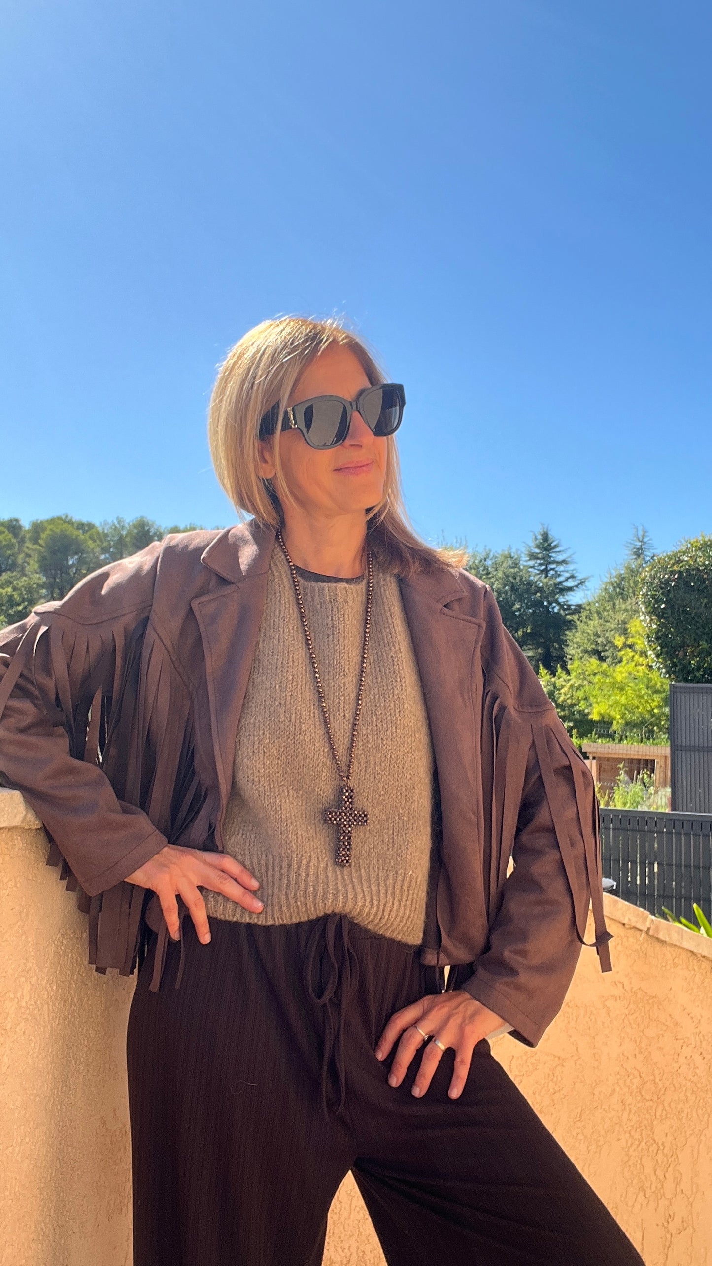 VESTE A FRANGES CHOCOLAT "SUEDINE"