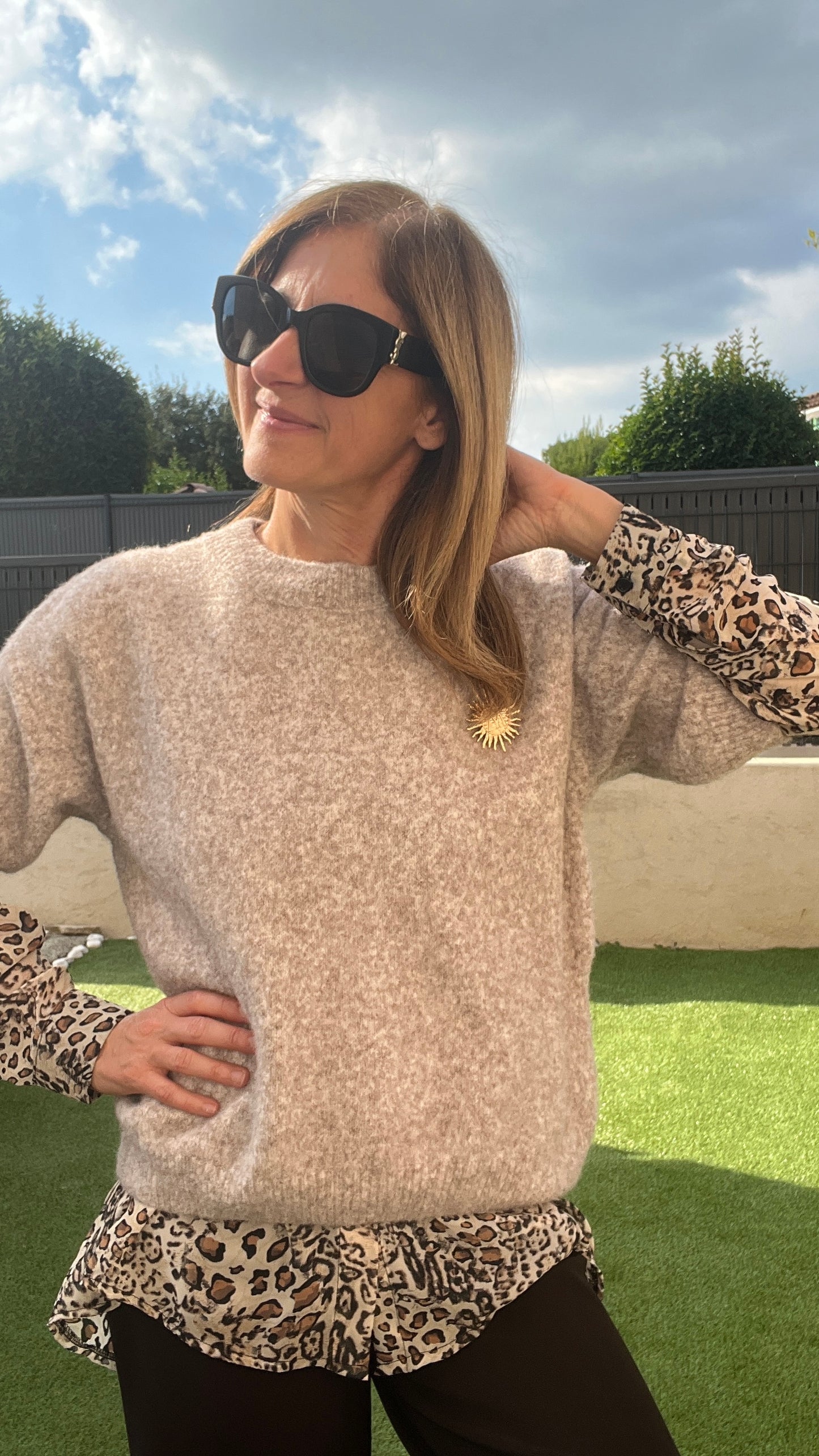 PULL BEIGE MANCHES COURTES "SOLEIL"