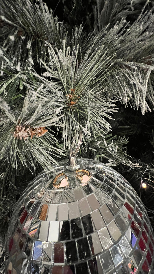 ANNEAUX DORES COEURS ROSE POUDRES