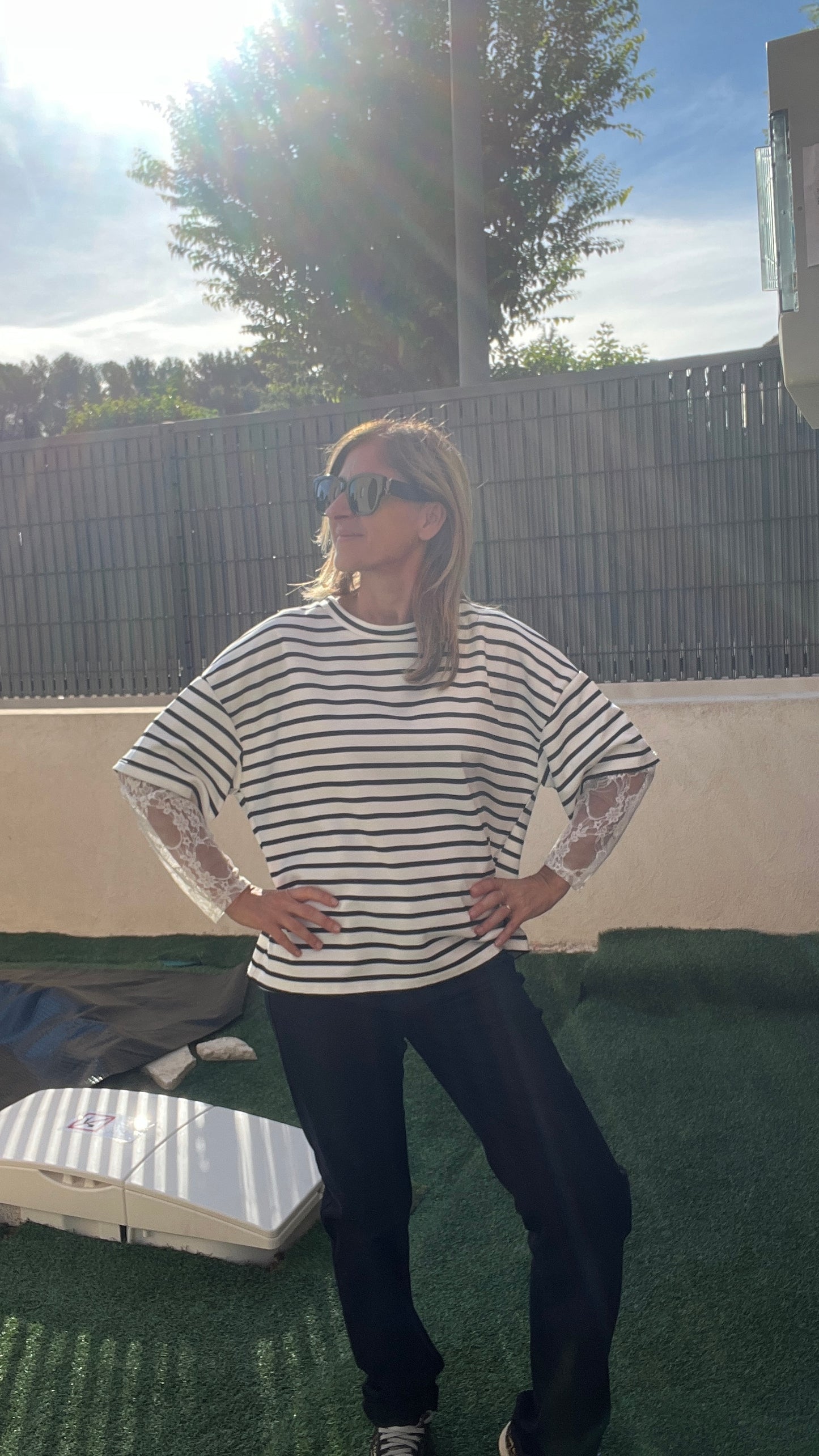 TEE-SHIRT RAYE NOIR/BLANC "DENTELLE"