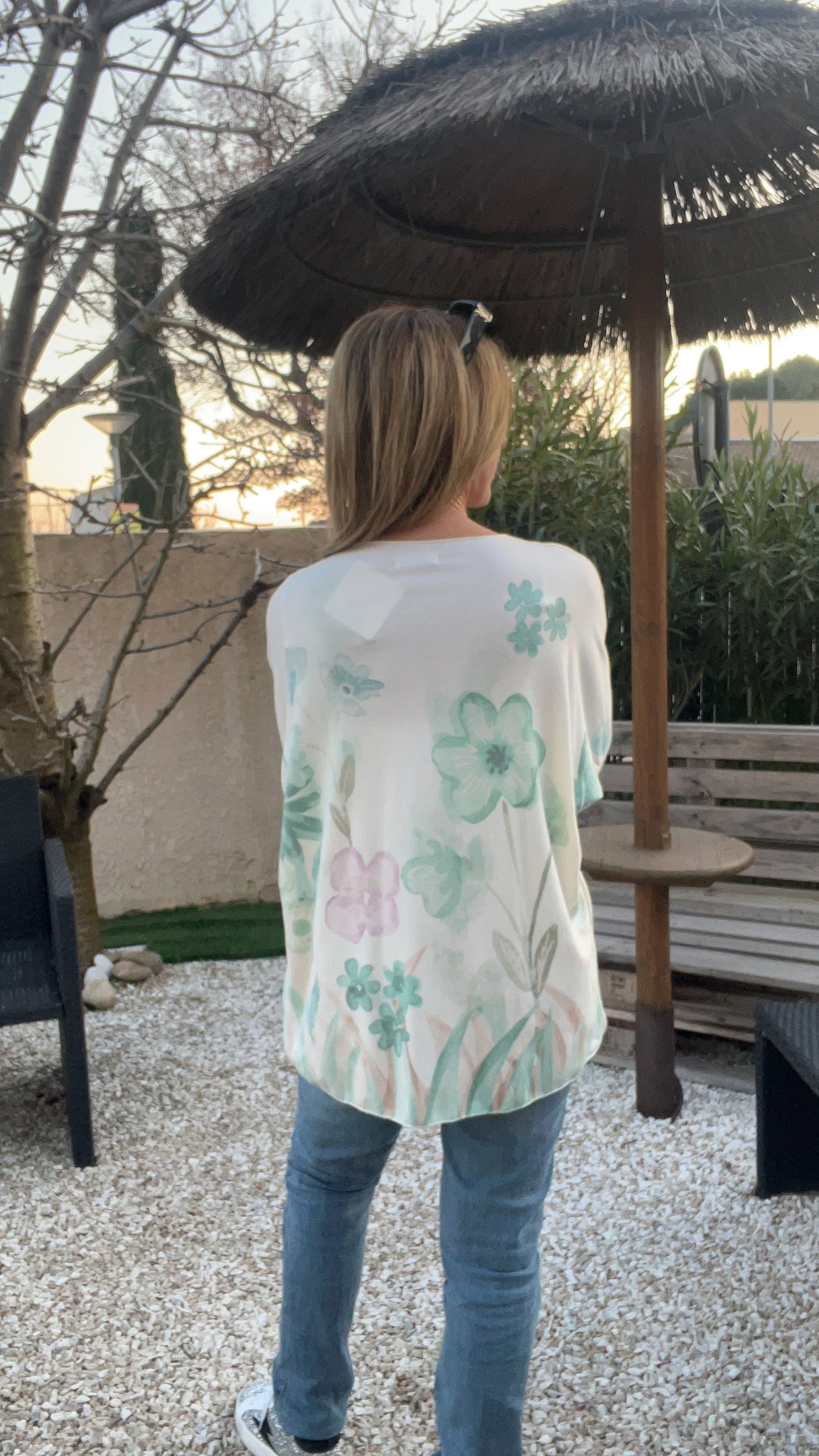 PULL TUNIQUE BLANC "FLEURI"