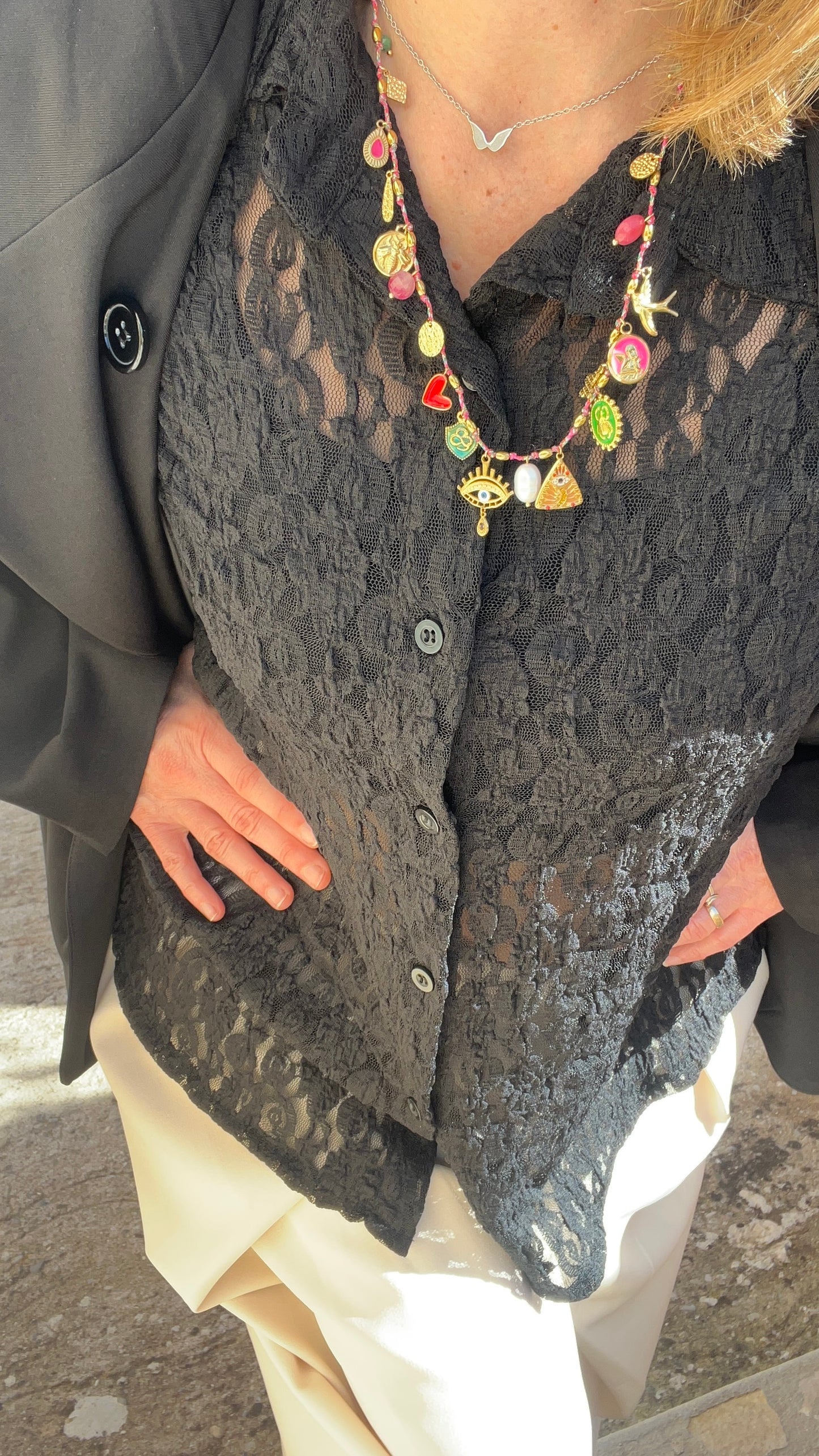 COLLIER CORDON ROSE FUCHSIA & MEDAILLONS "HABAHA"