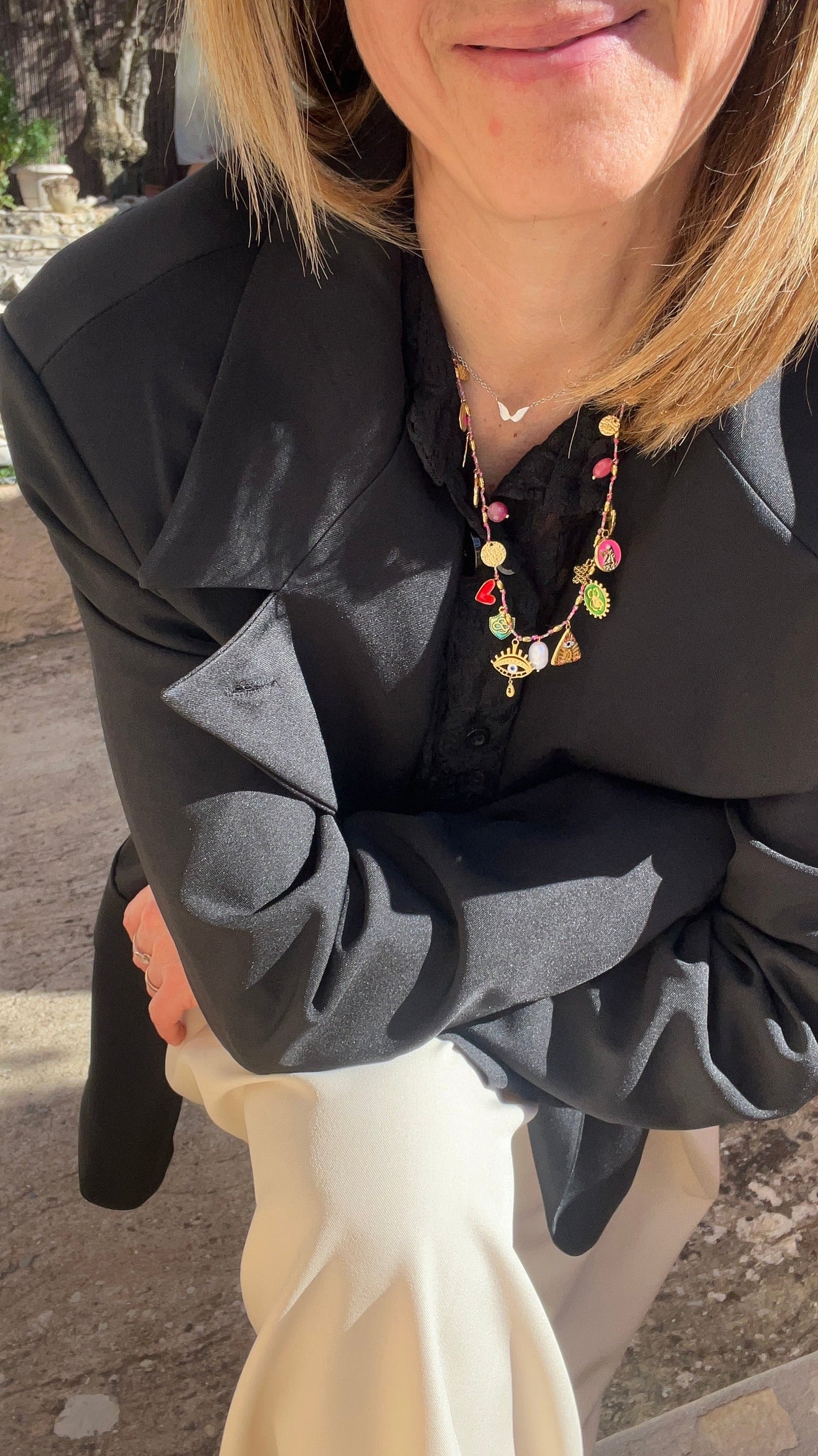 COLLIER CORDON ROSE FUCHSIA & MEDAILLONS "HABAHA"