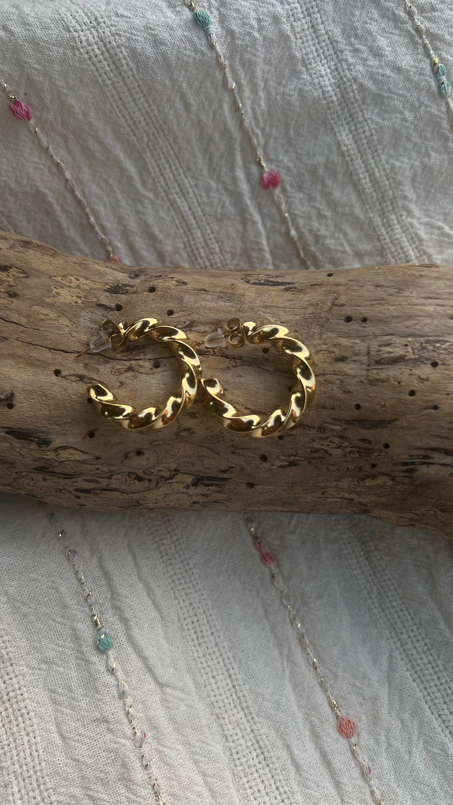 BOUCLES D'OREILLES