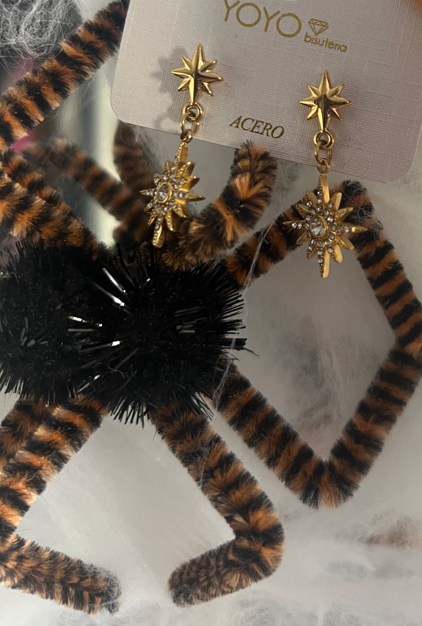 BOUCLES D'OREILLES DOREES PENDANTES "METEORITES"