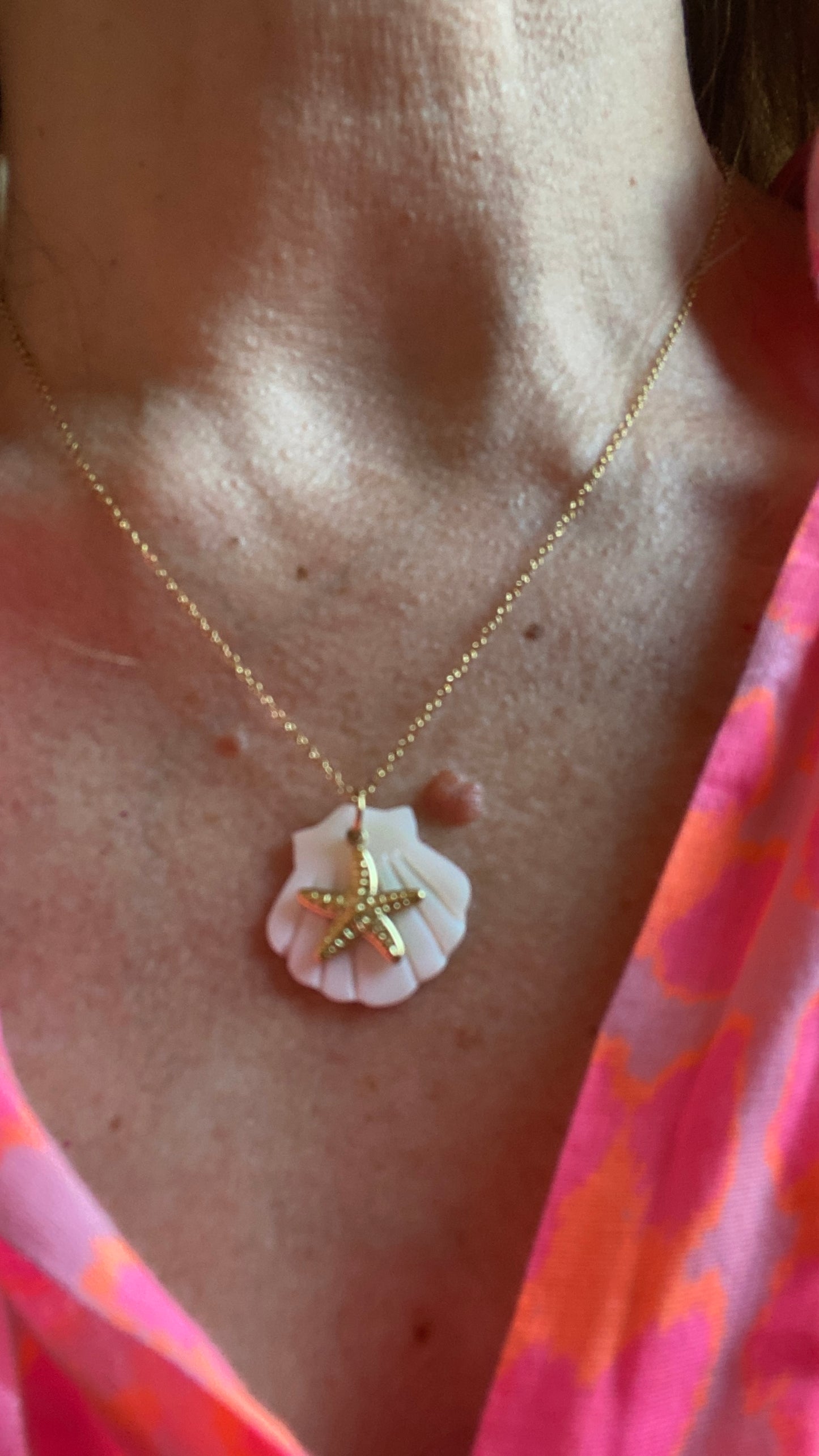 Collier doré "Coquillage"