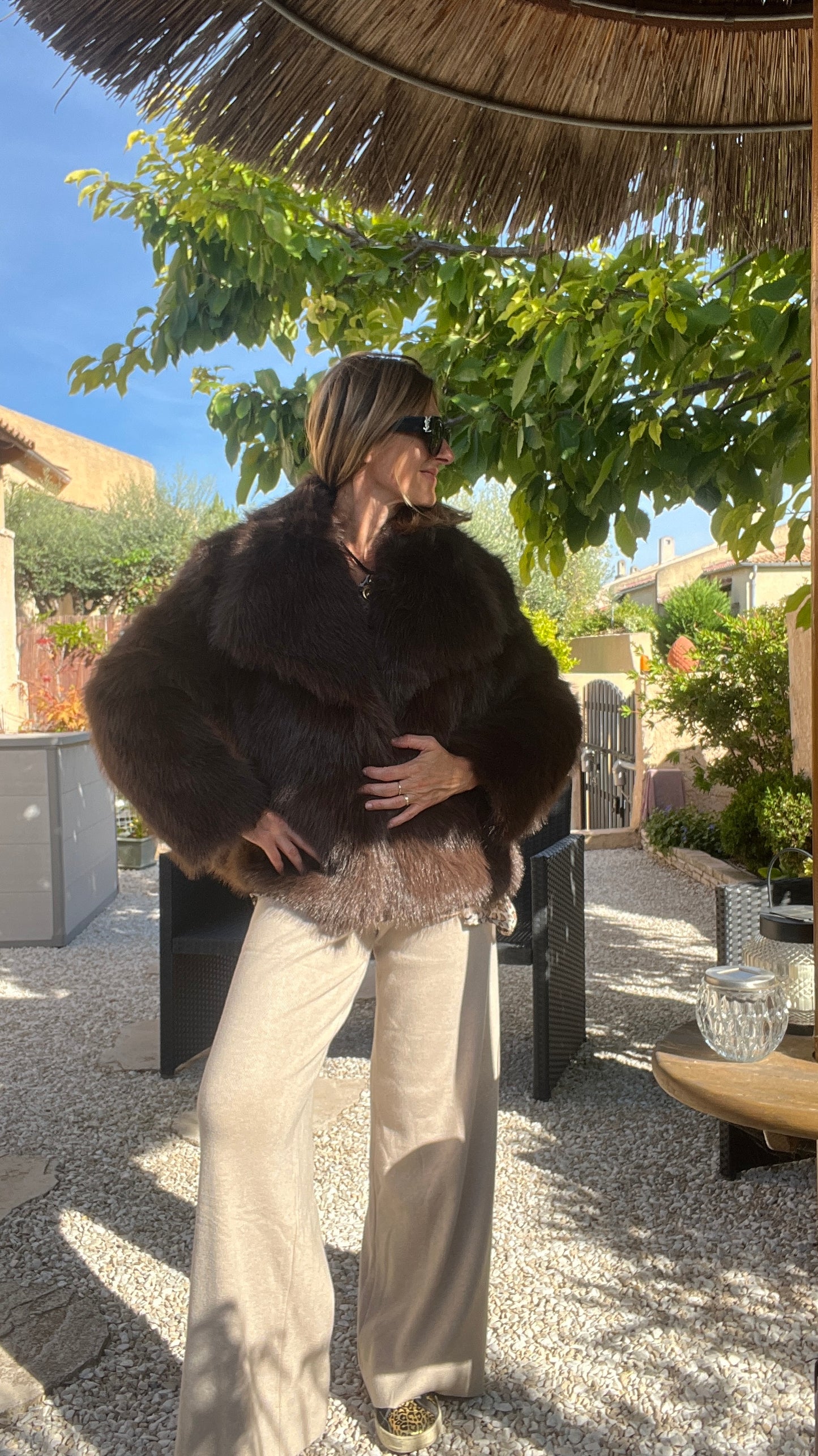 VESTE FOURRURE CHOCOLAT "CLARA"