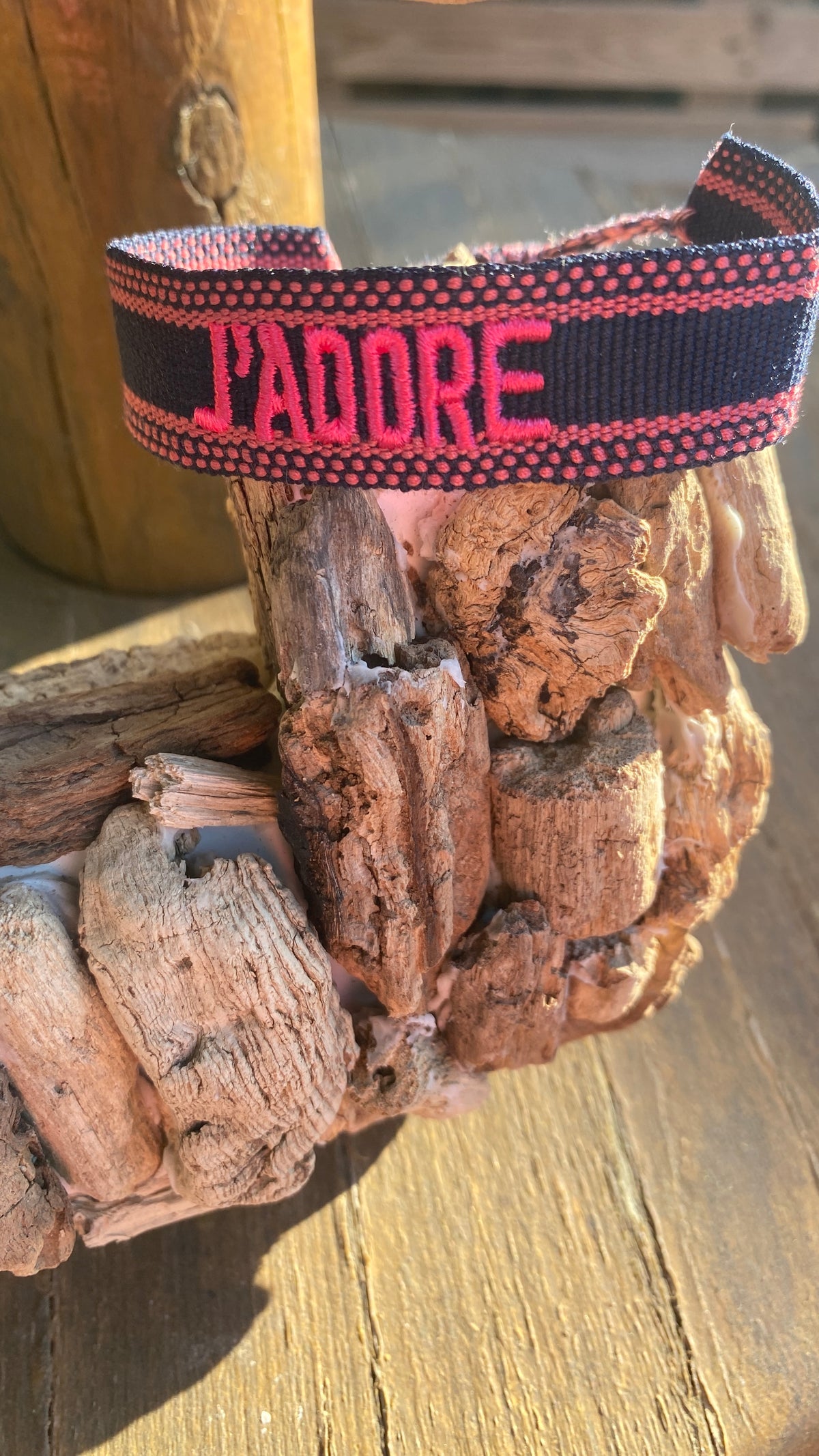Bracelet Brodé J'adore Rose - Noir - Tissu - Neuf Avec étiquettes