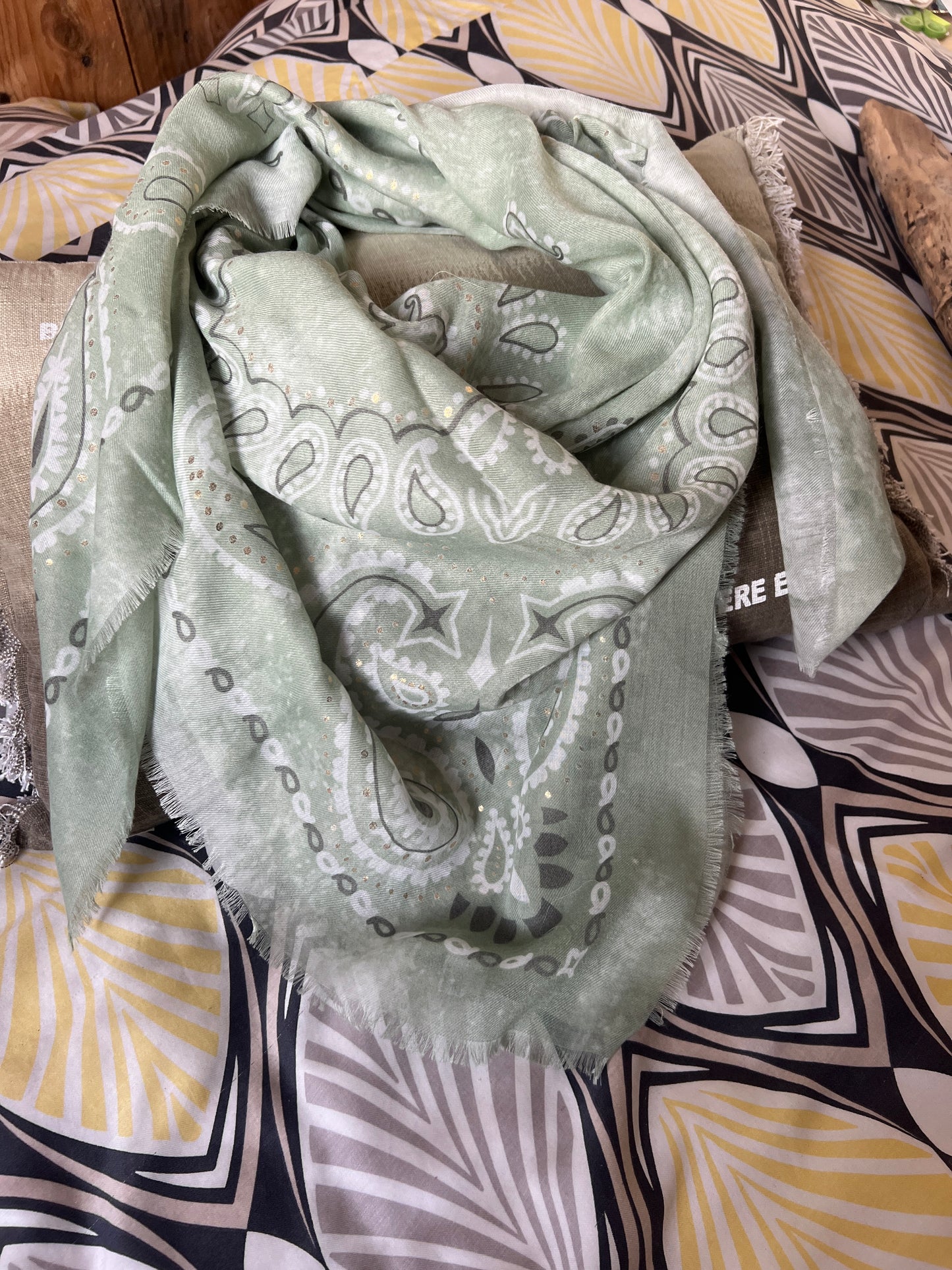FOULARD GRAND CARRE "BANDANA"