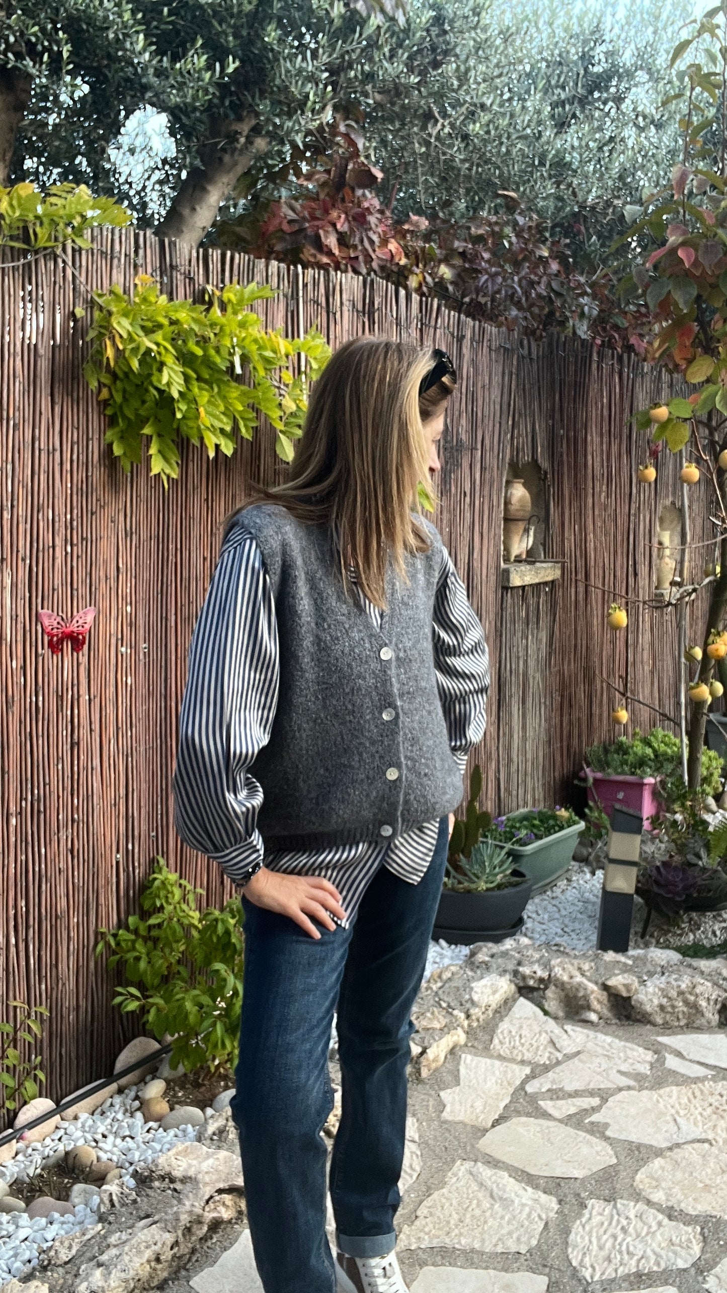 GILET SANS MANCHES GRIS "DIANA"