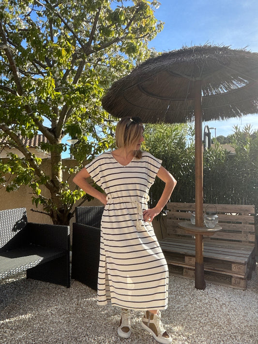 ROBE LONGUE SANS MANCHES EN EPONGE RAYE BLANC/NOIR