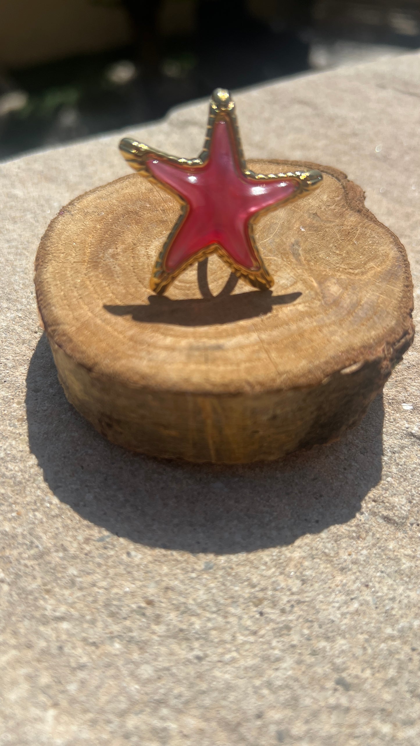 bague fuchsia "étoile de mer"