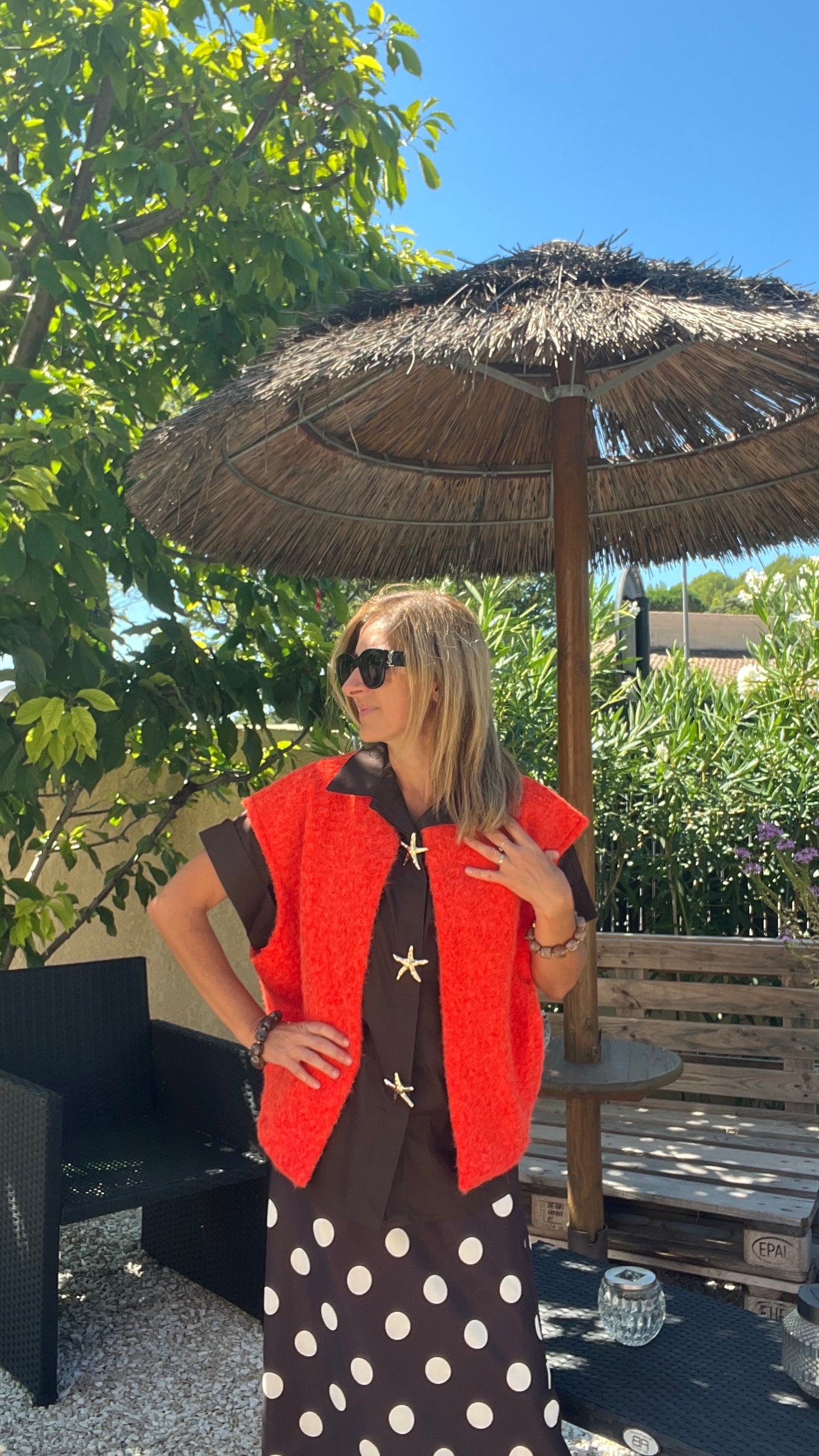 VESTE SANS MANCHES ORANGE « MARIE »