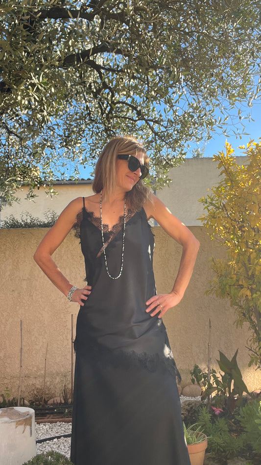 TUNIQUE A BRETELLE ASYMETRIQUE NOIR