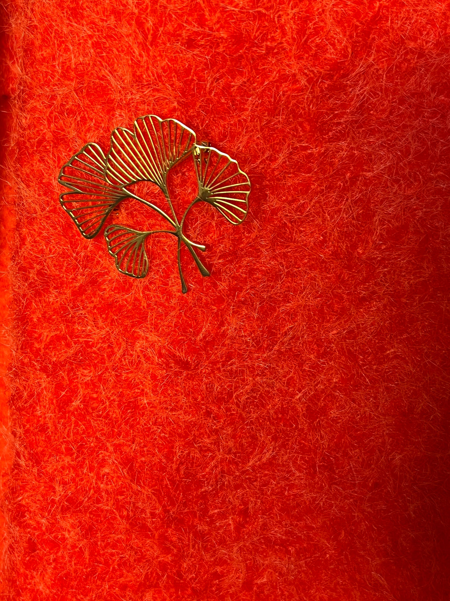 BROCHE DOREE PETITE GINKO