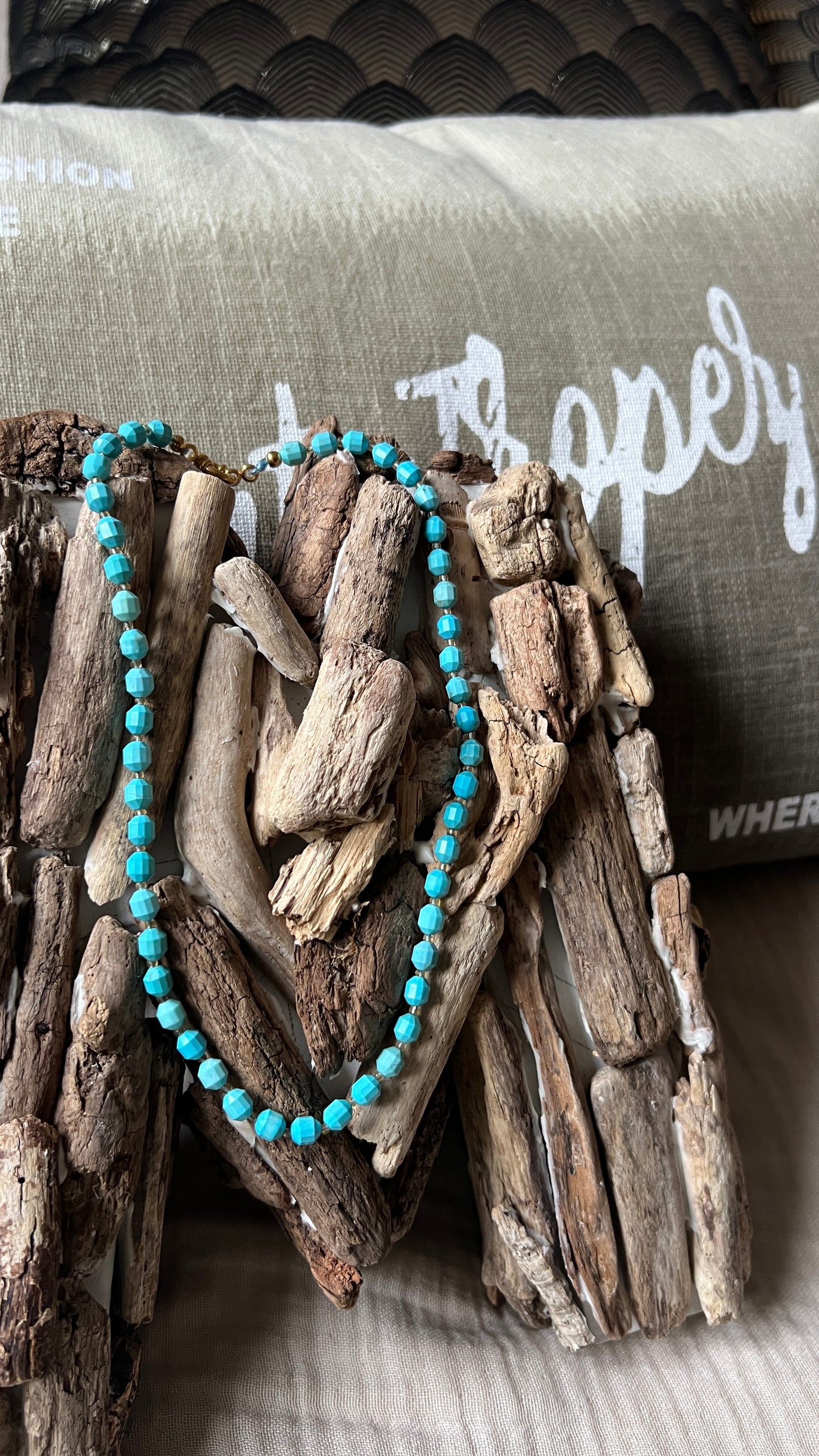 COLLIER PERLES OVALES TURQUOISES