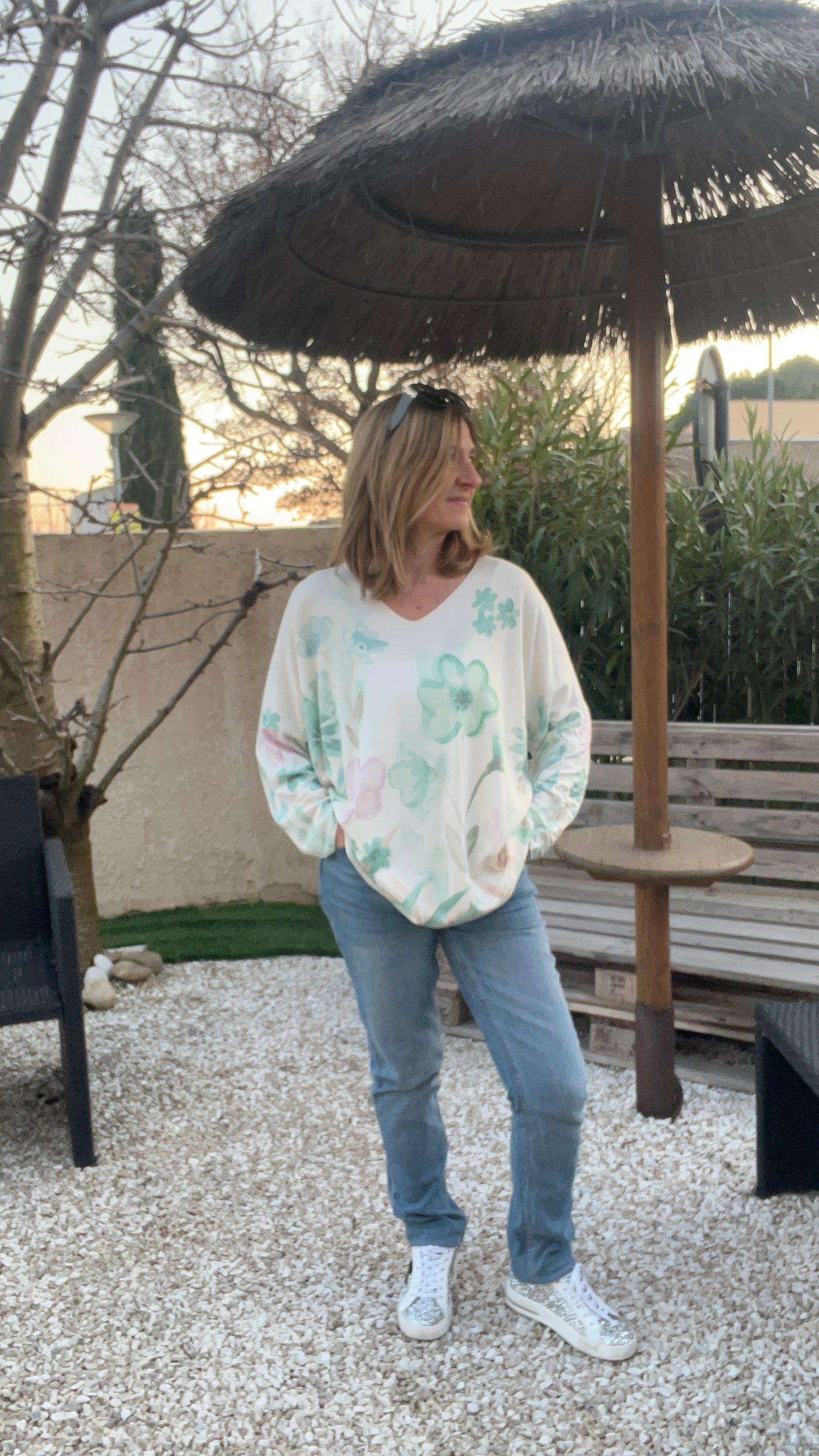 PULL TUNIQUE BLANC "FLEURI"