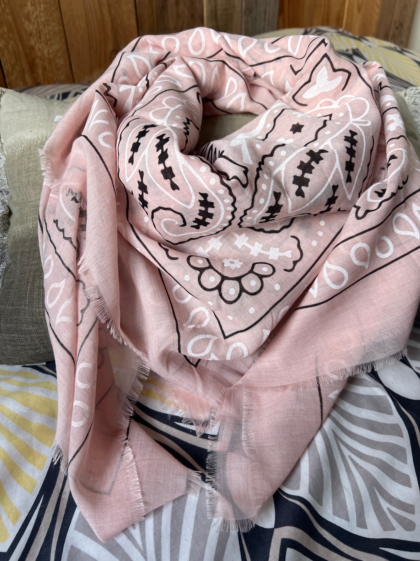 FOULARD GRAND CARRE "BANDANA"