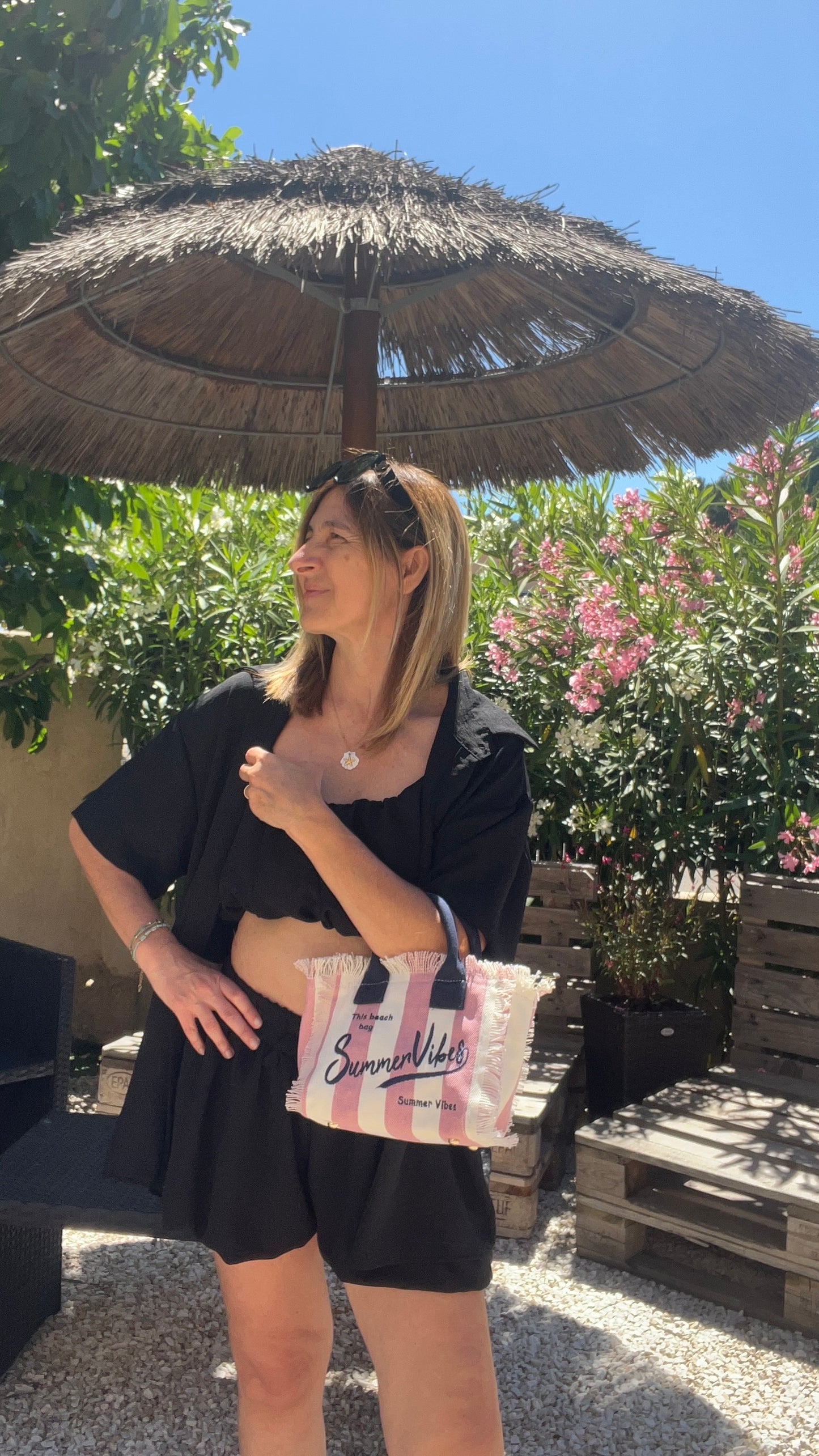 MINI SAC RAYE EN TOILE ROSE/BLANC "SUMMER VIBES"