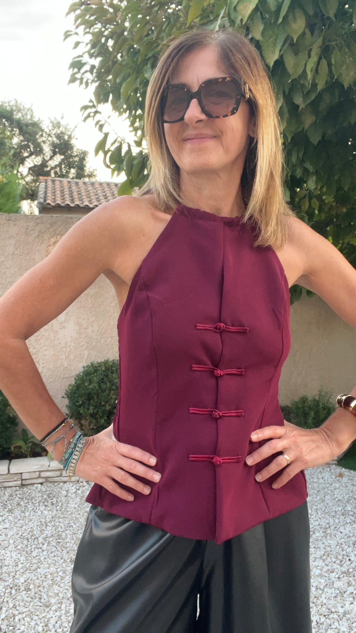 TOP BORDEAUX BOUTONS BRANDEBOURG