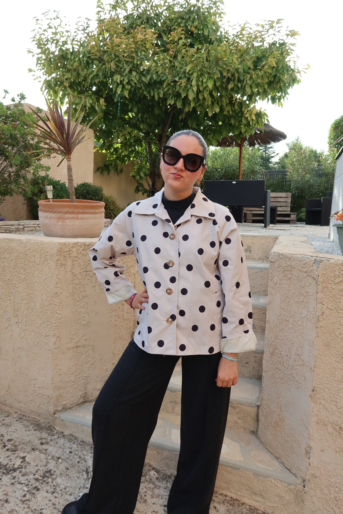 VESTE A POIS BEIGE/NOIRE DEPERLANT