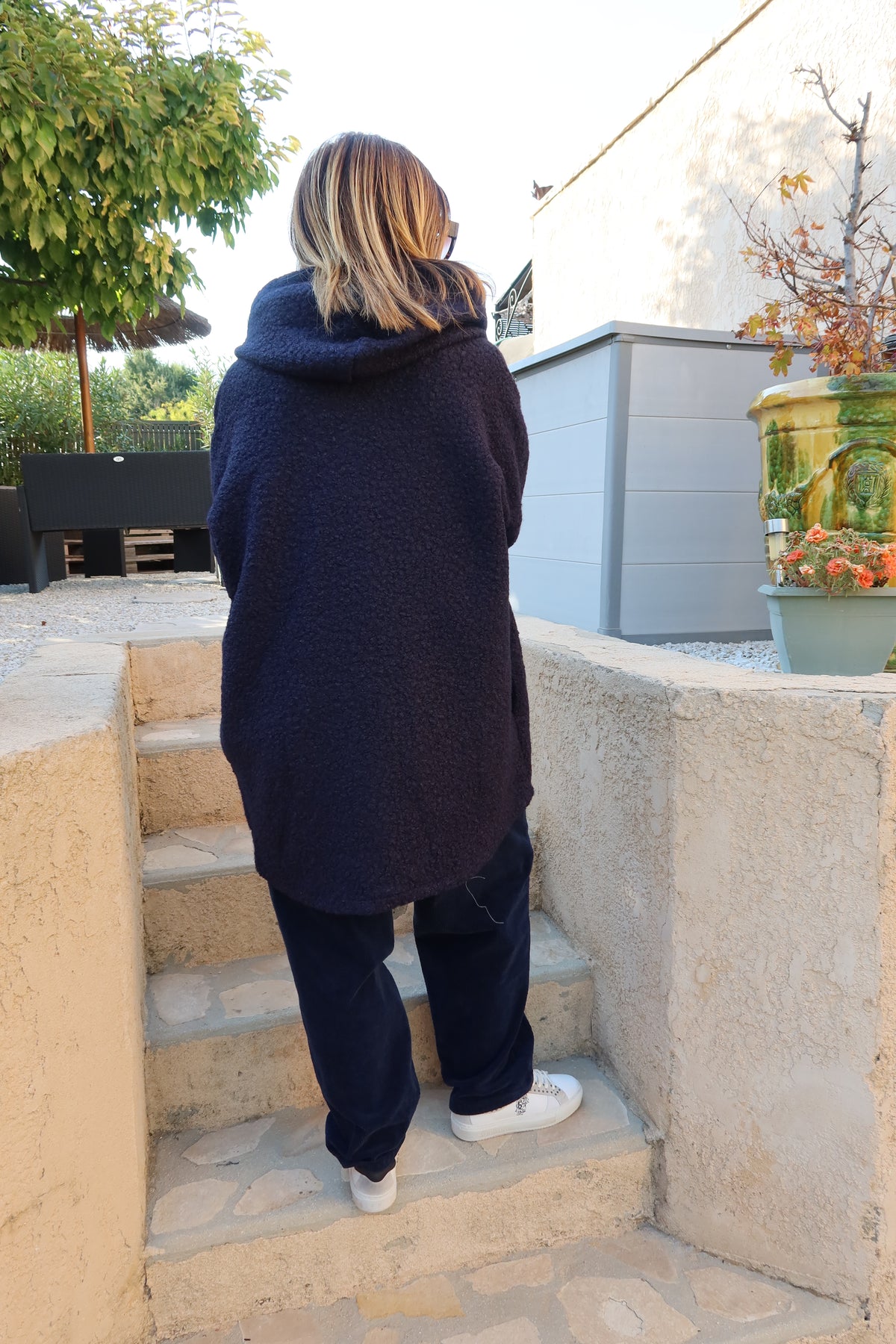 VESTE LONGUE BLEUE MARINE A CAPUCHE "LOU"