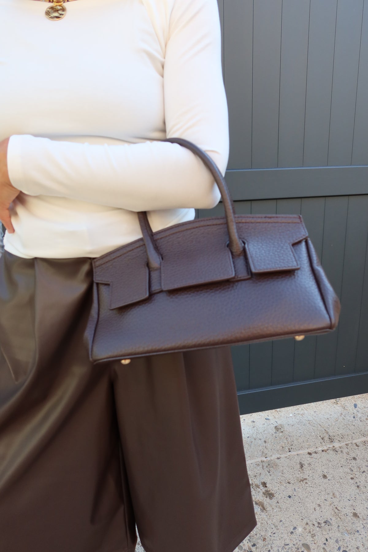 PETIT SAC CHOCOLAT IMITATION CUIR