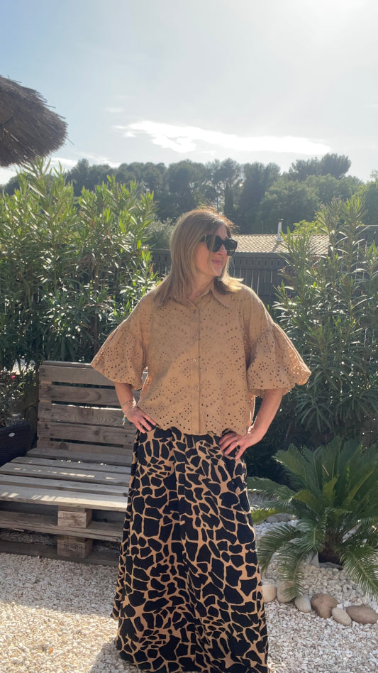 CHEMISIER CAMEL BRODERIE ANGLAISE MANCHES BALLONS