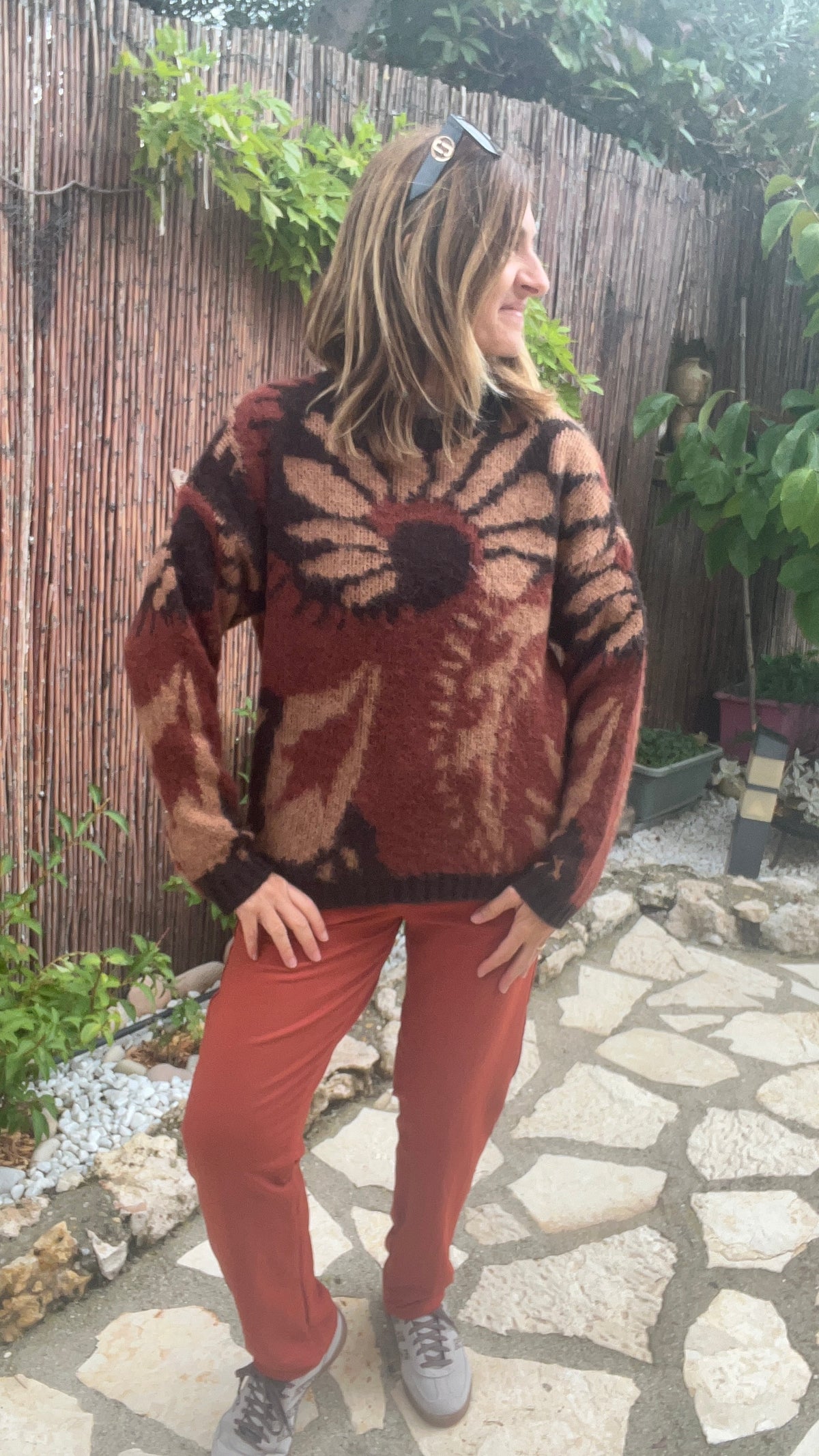 PULL TERRA/COTTA CAMEL/CHOCOLAT COLORÉ