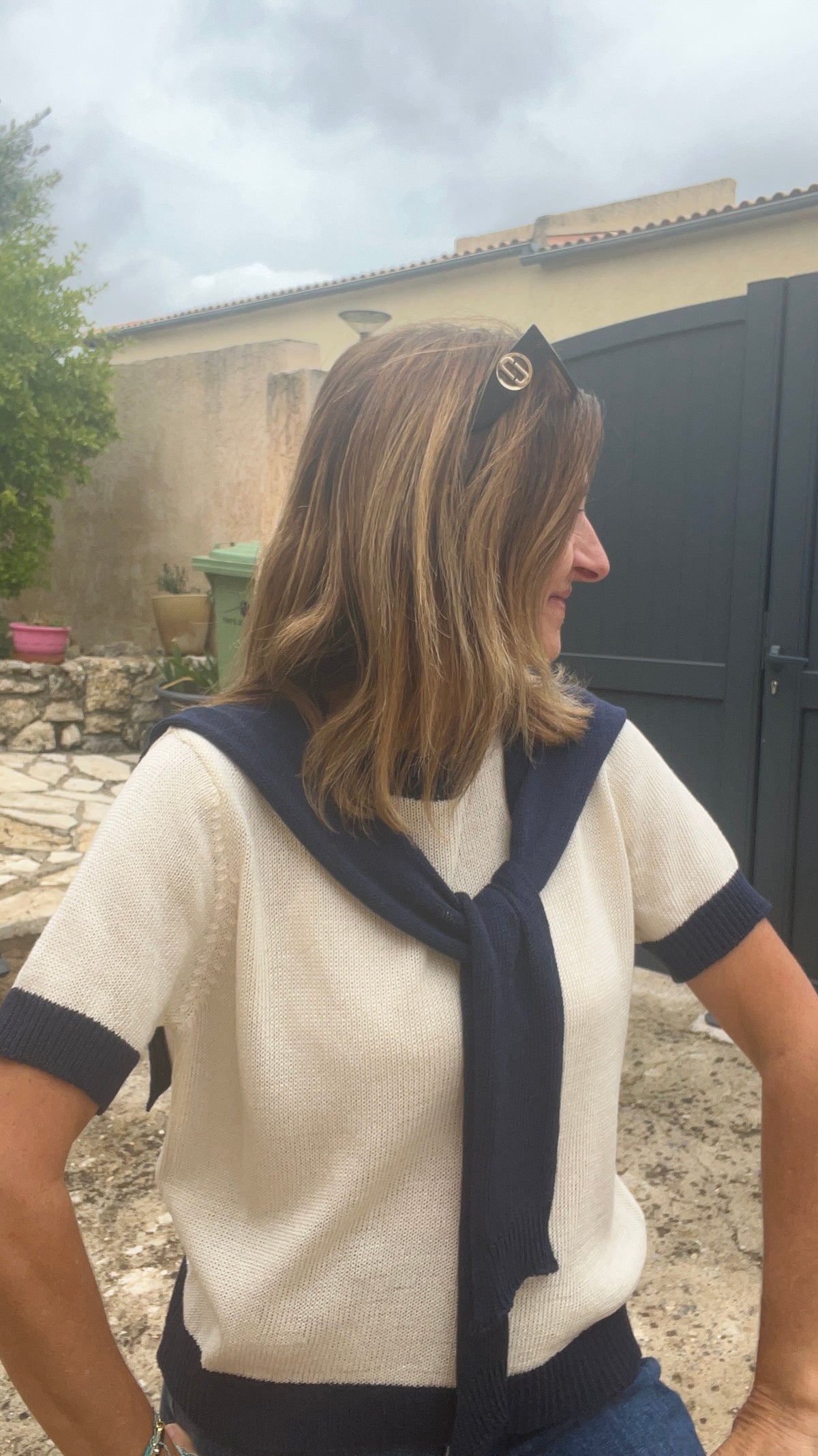 PULL BEIGE MANCHES  COURTES COL MARIN BLEU MARINE