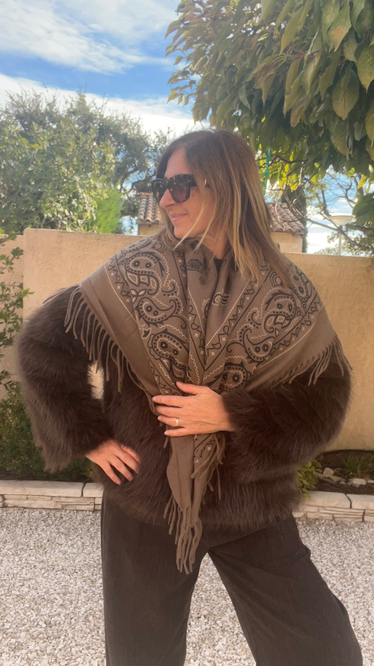GRAND CARRE/CHÂLE BANDANA TAUPE/KAKI A FRANGES
