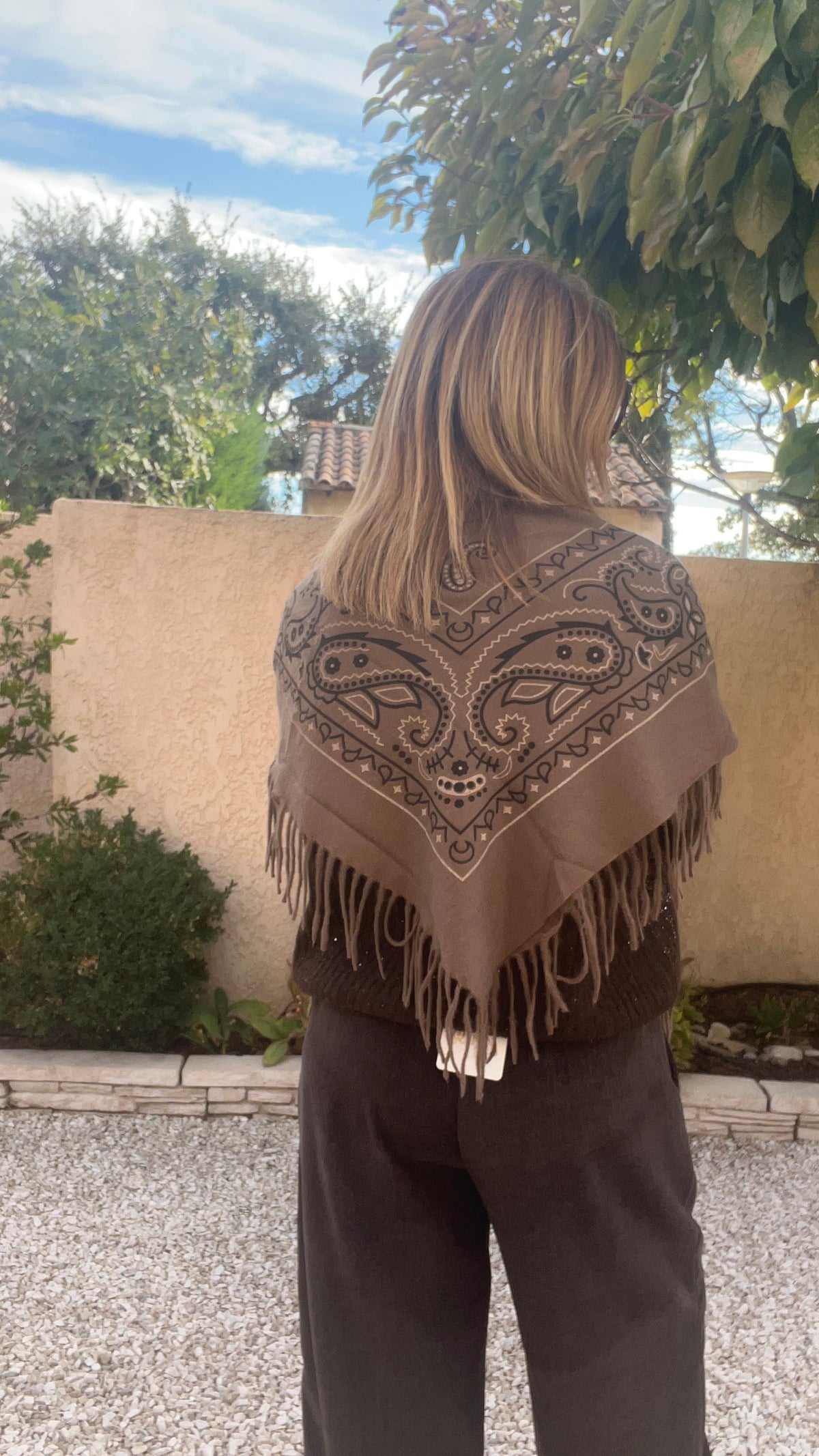 GRAND CARRE/CHÂLE BANDANA TAUPE/KAKI A FRANGES