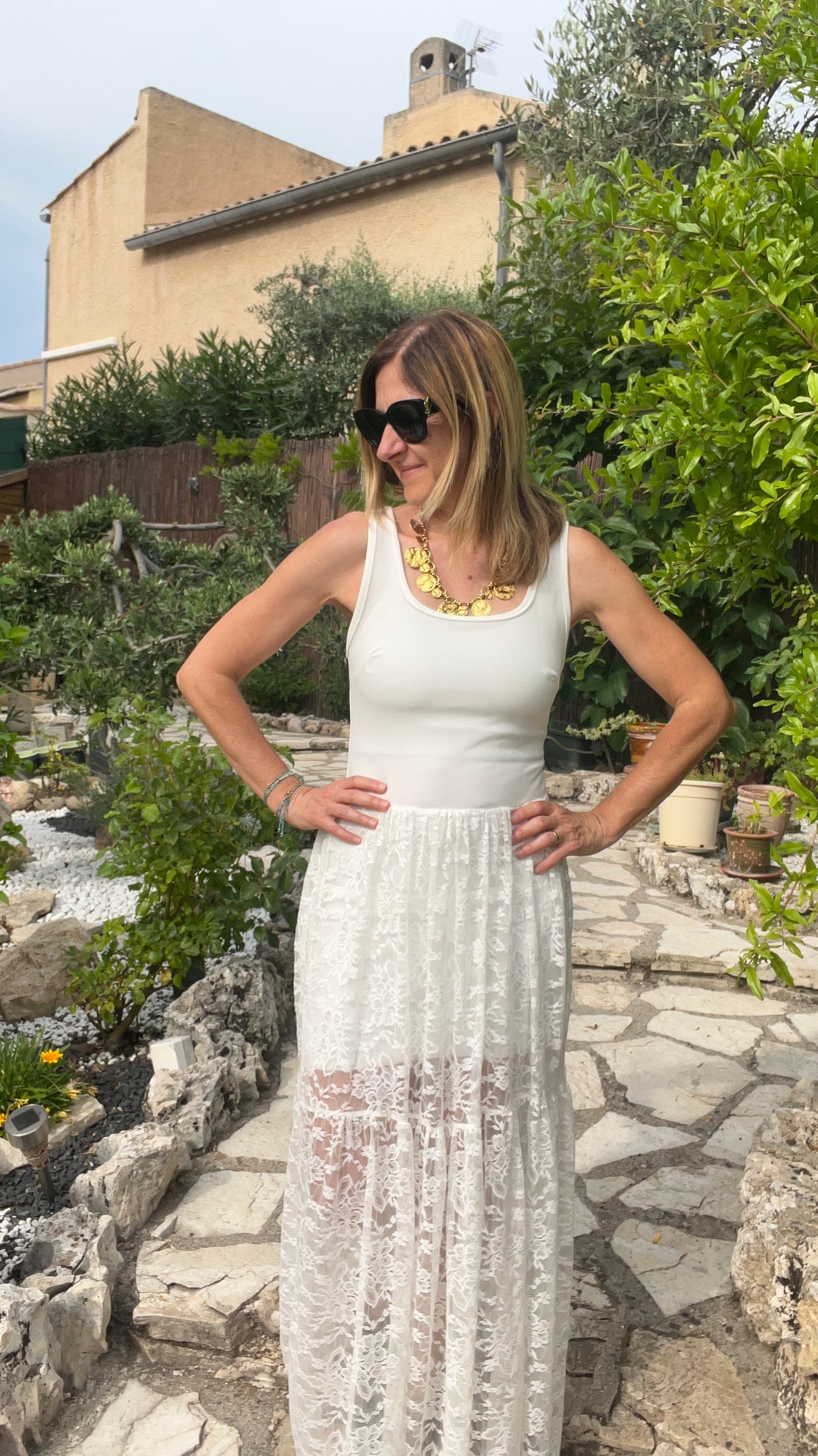 ROBE LONGUE BLANCHE DENTELLE