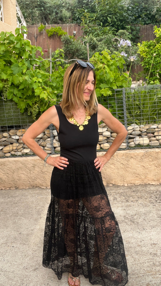 ROBE LONGUE NOIR DENTELLE