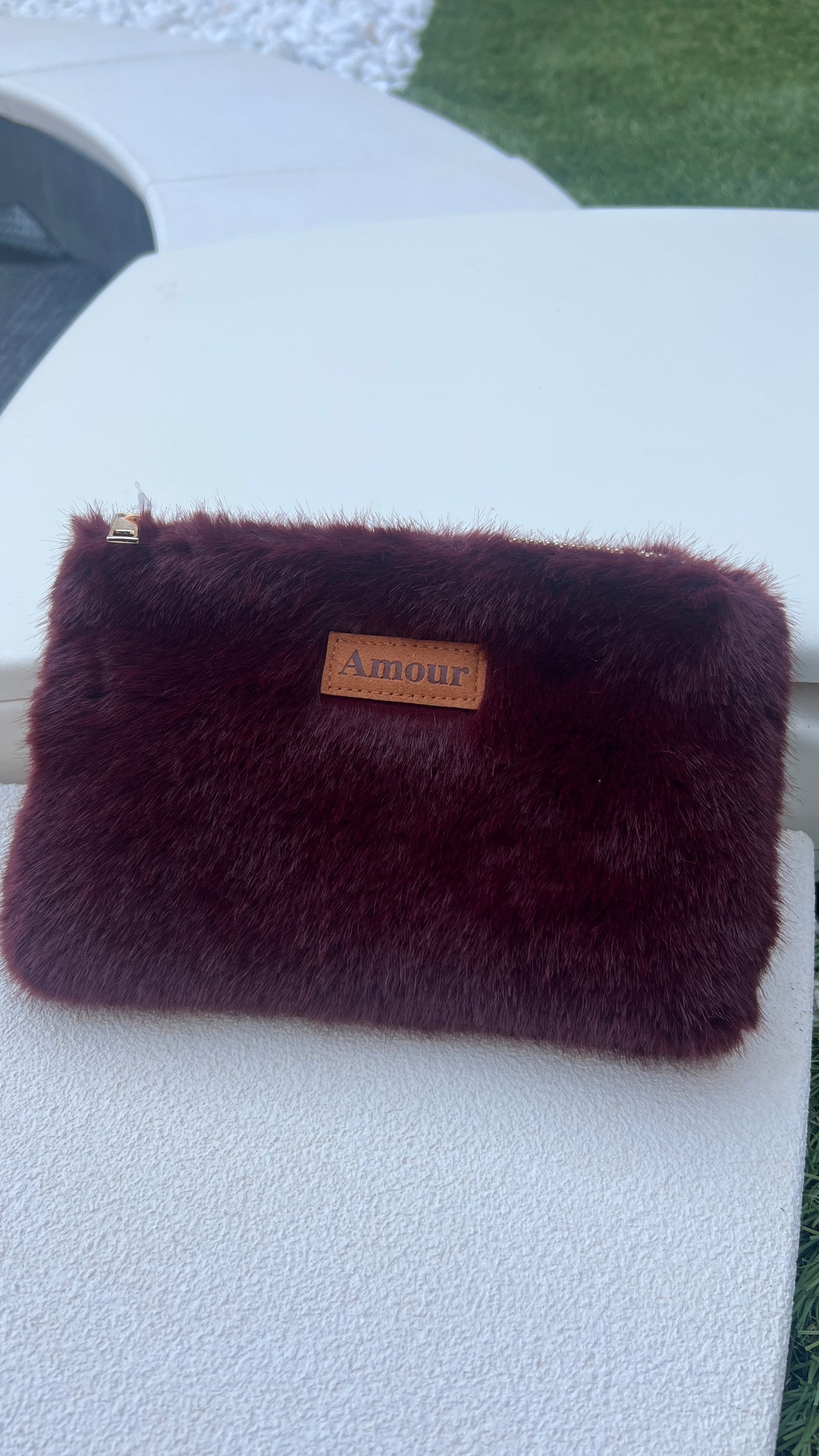 TROUSSE BORDEAUX FOURRURE "AMOUR"