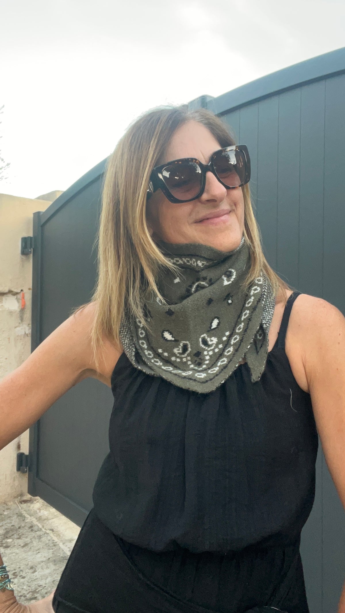 PETIT TRIANGLE KAKI "BANDANA"
