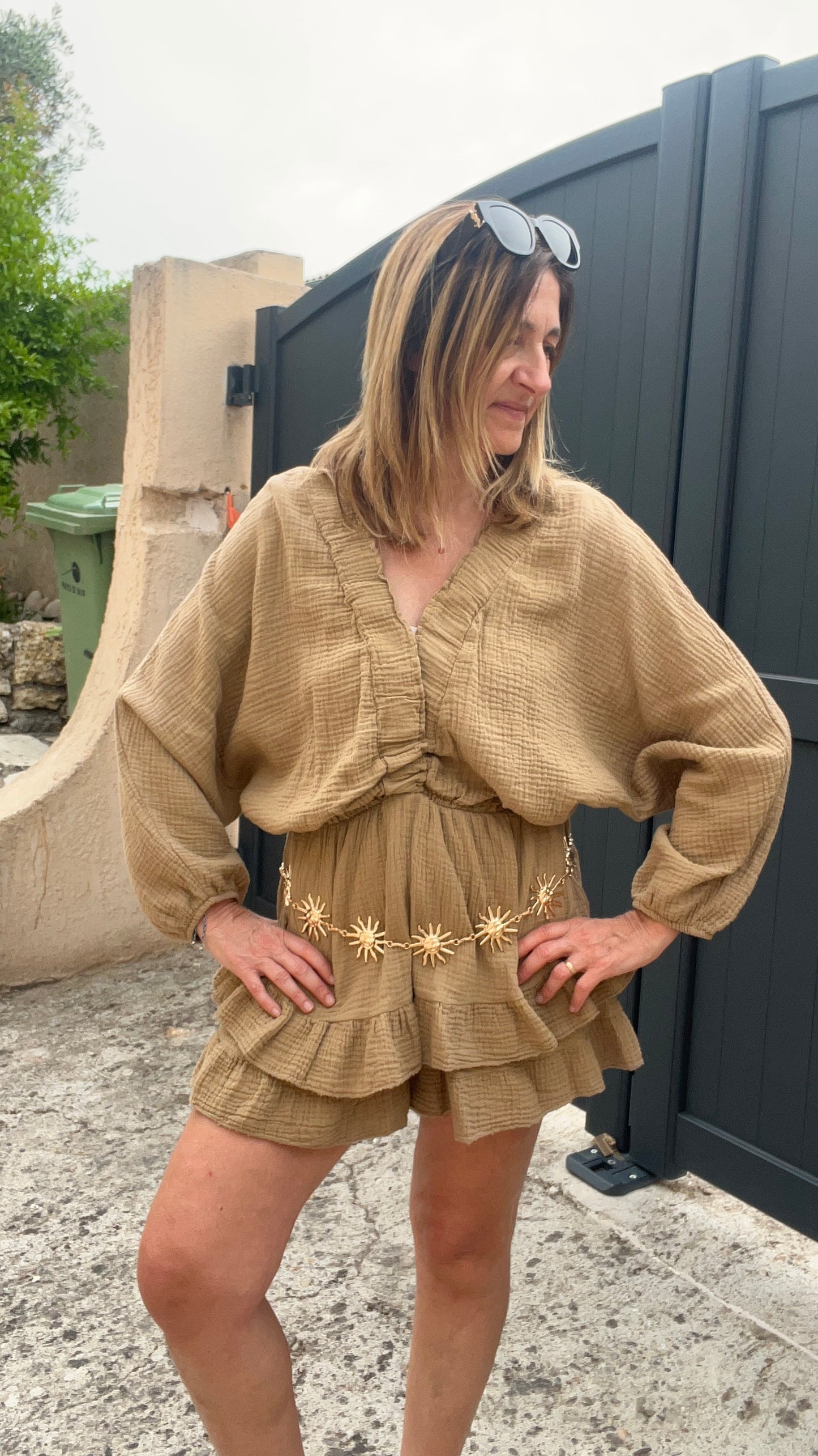 COMBISHORT CAMEL GAZE DE COTON MANCHES LONGUES