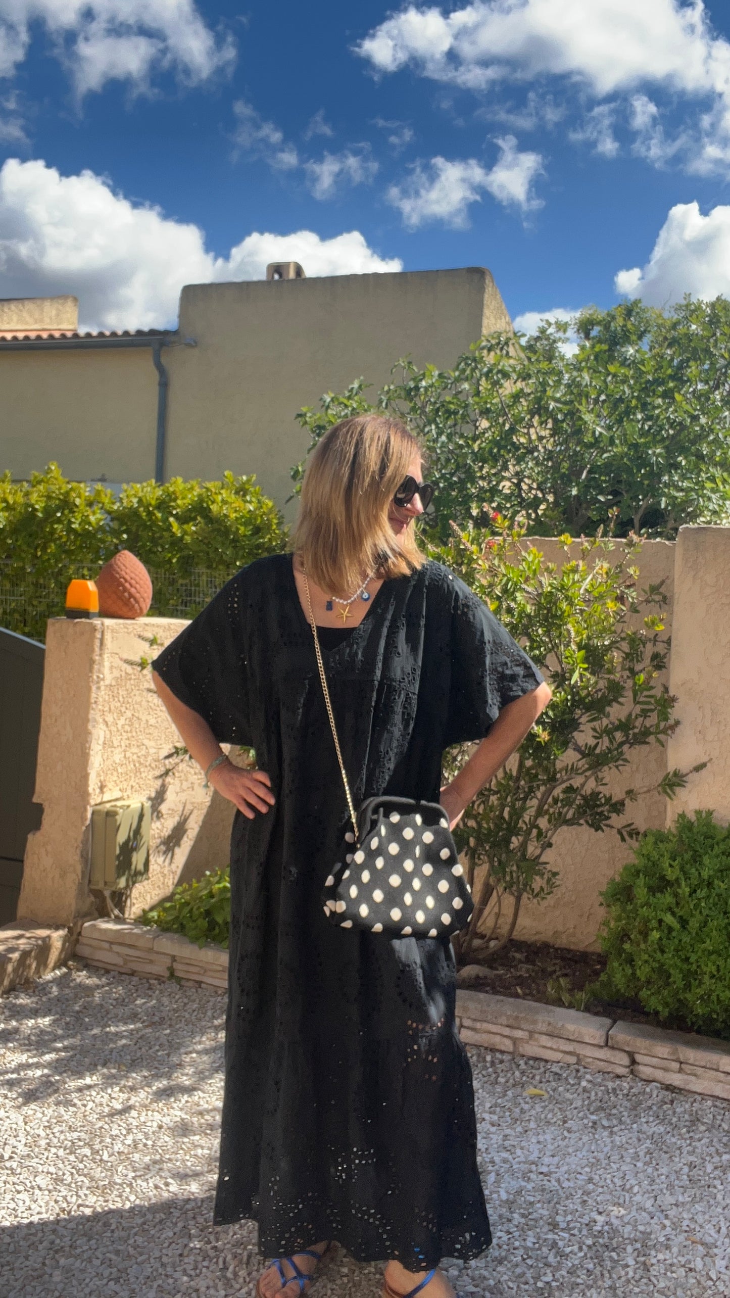ROBE LONGUE NOIRE BRODERIE ANGLAISE