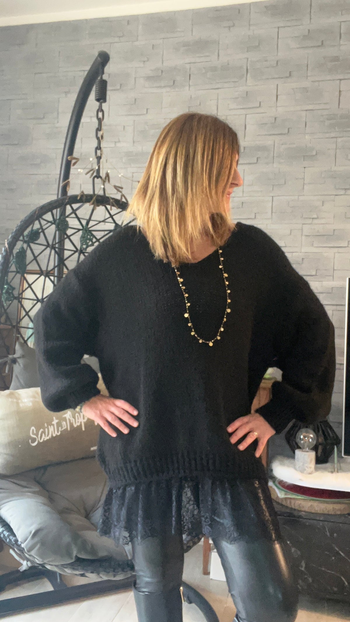 PULL TUNIQUE DENTELLE NOIRE