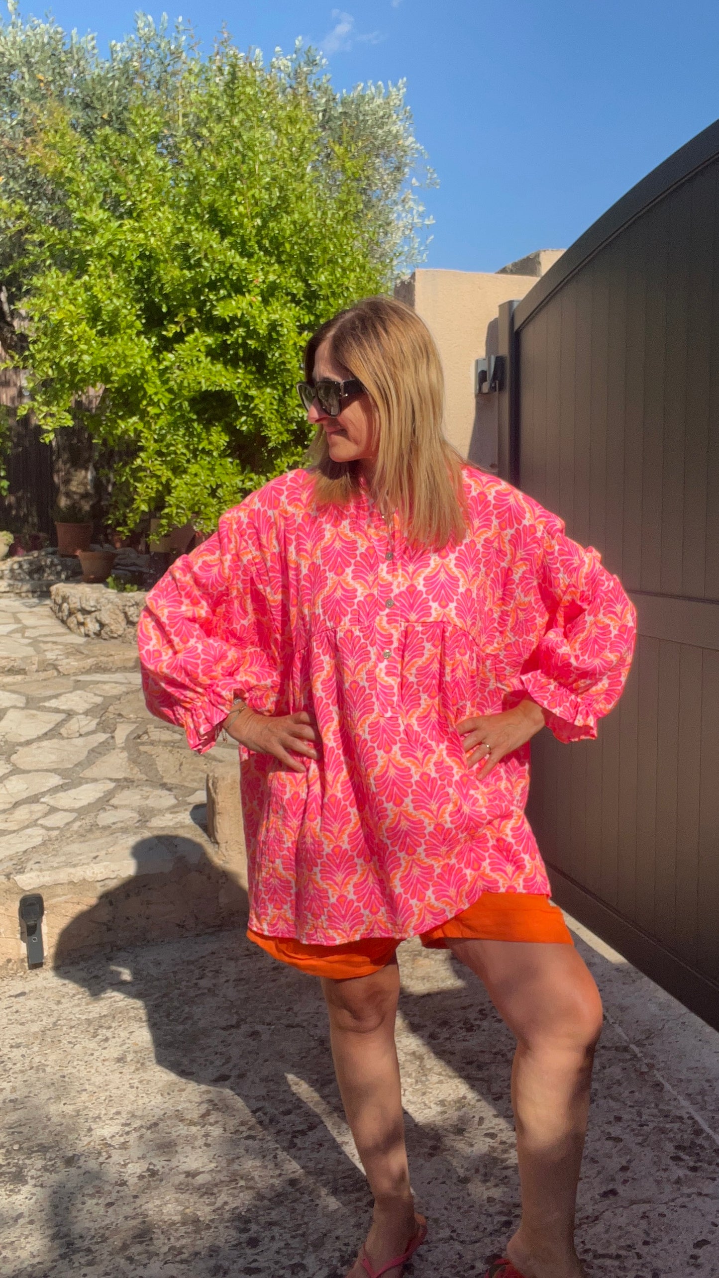 CHEMISIER/TUNIQUE OVERSIZE BLANC/ROSE FLUO/ORANGE