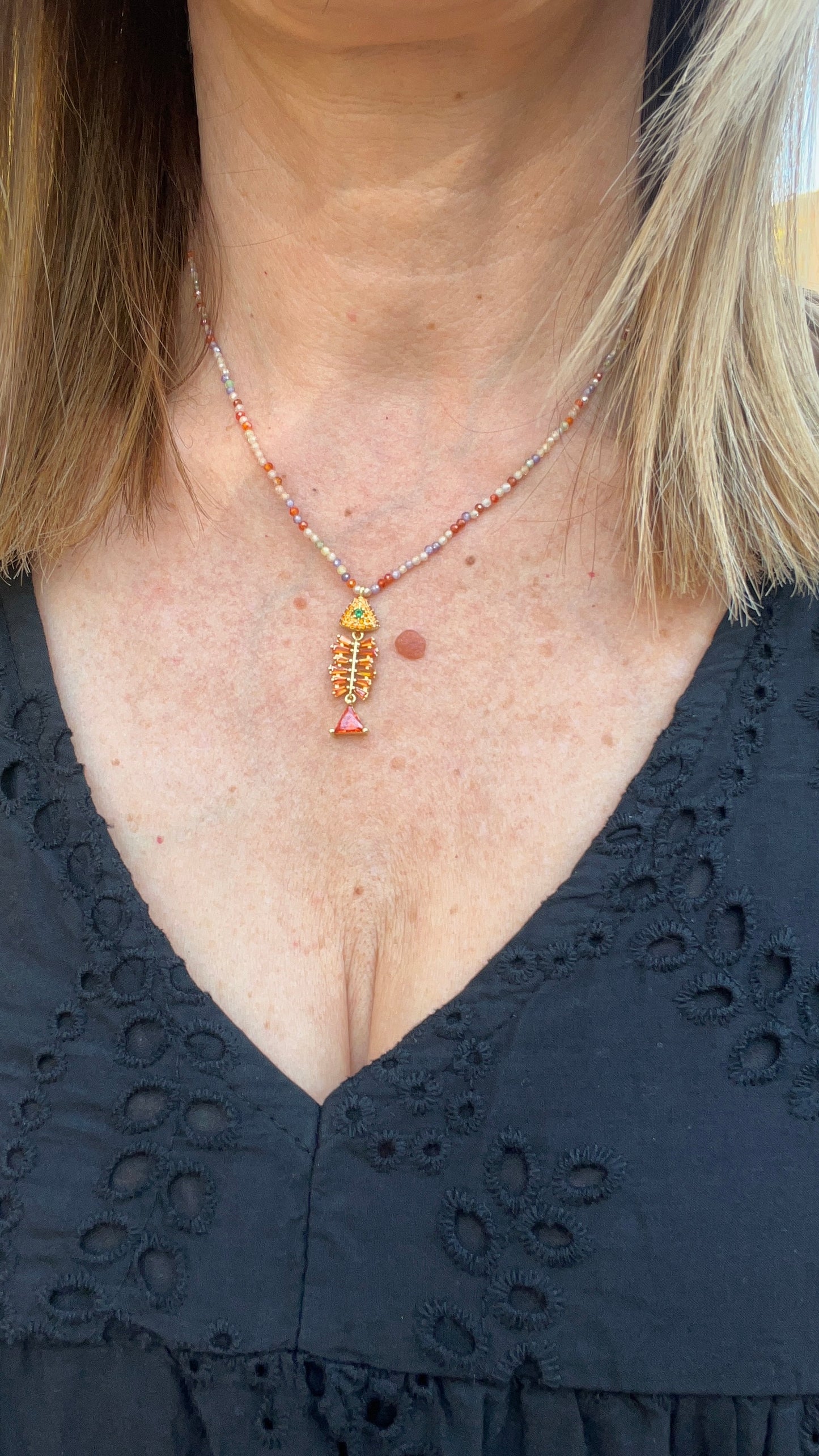 COLLIER ORANGE & STRASS POISSON "HABAHA"