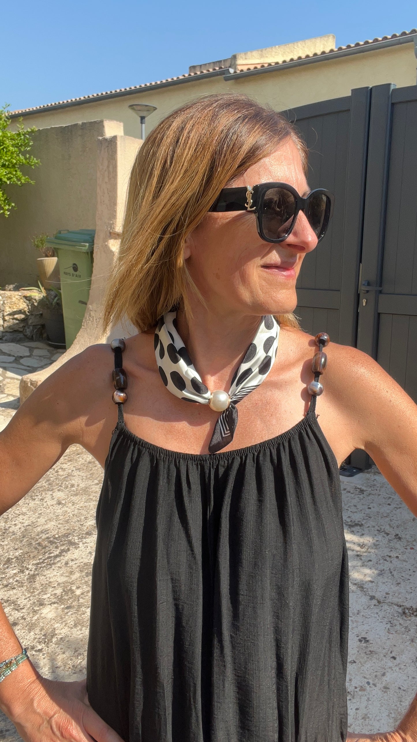 COLLIER FOULARD PERLES "ELEGANCE"