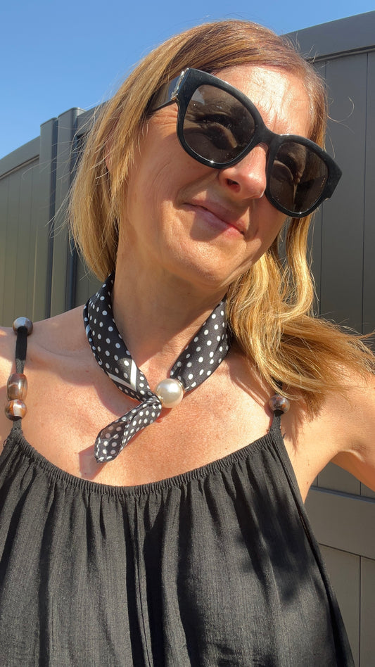 COLLIER FOULARD PERLES "ELEGANCE"