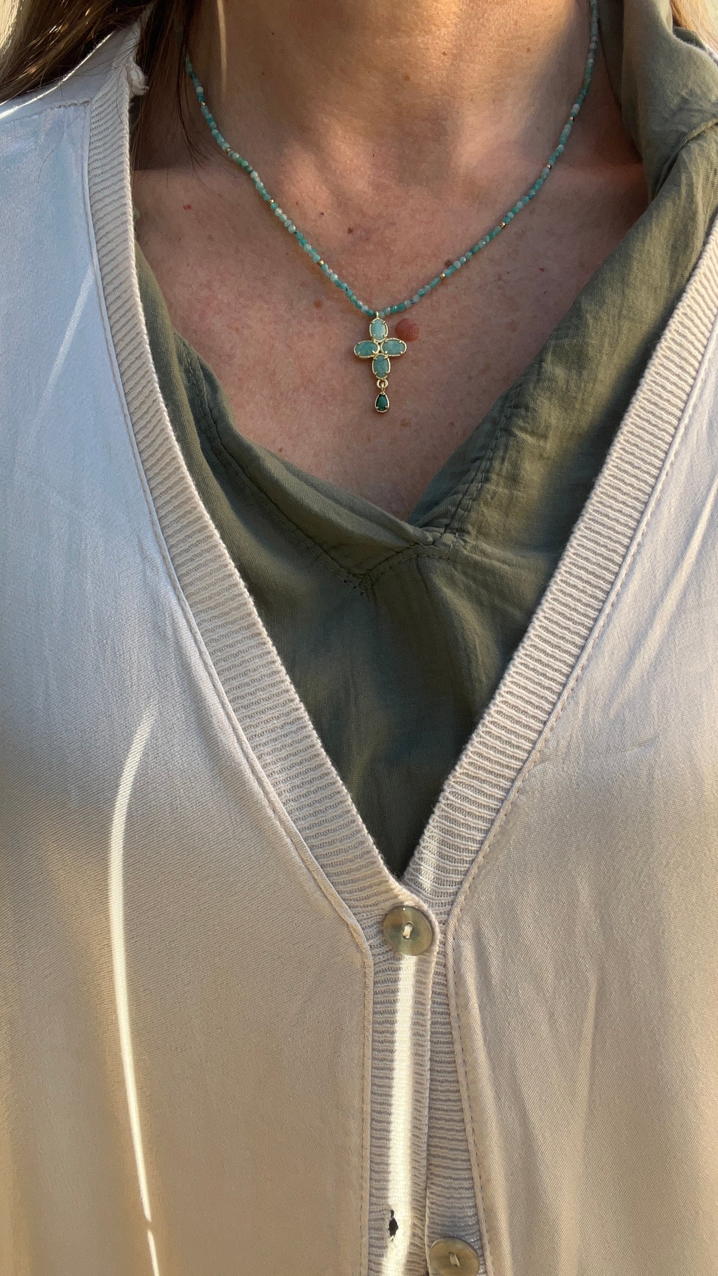 COLLIER BLEU TURQUOISE & PIERRE PRECIEUSE TURQUOISE  "HABAHA"