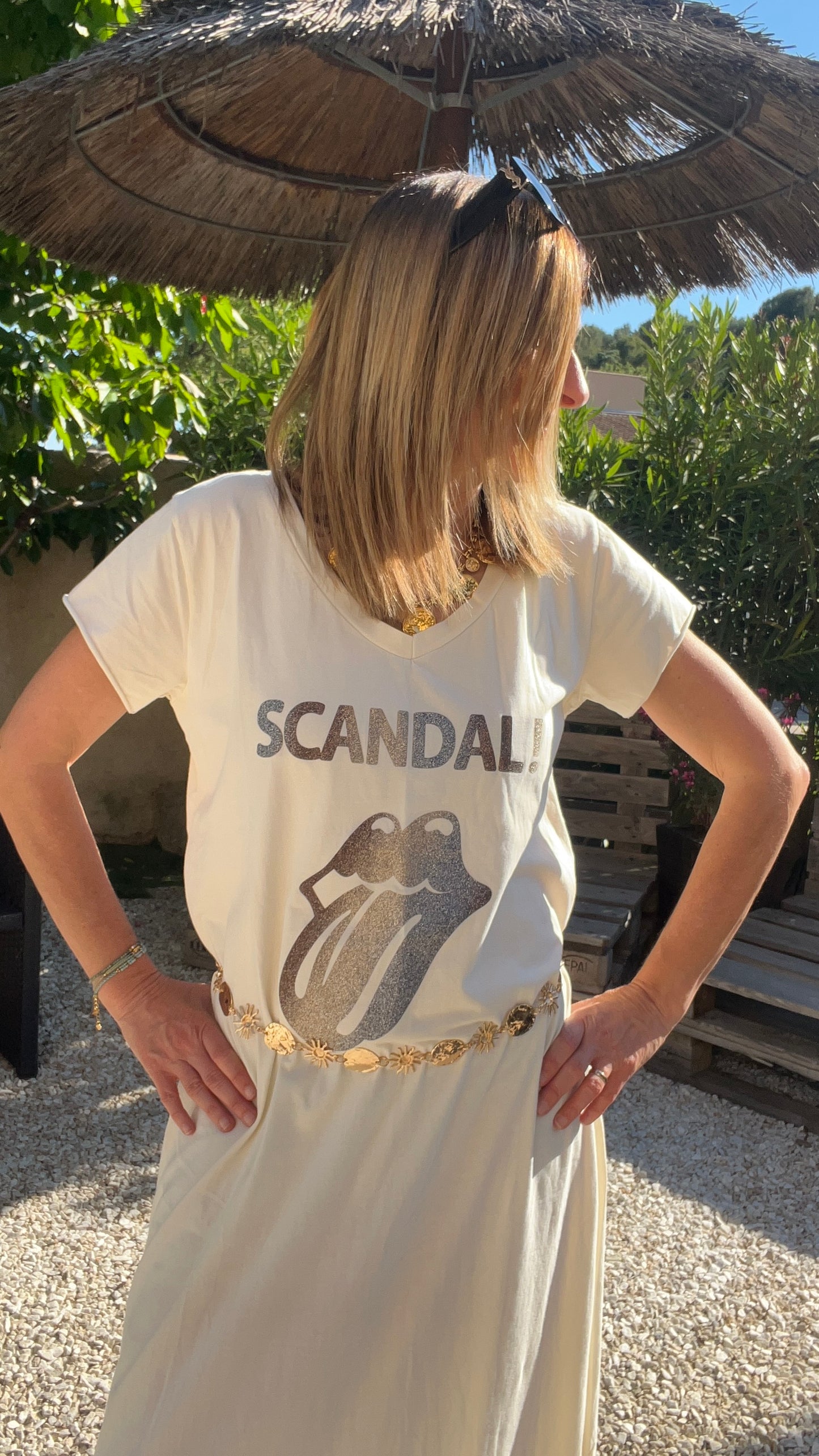 ROBE TEE SHIRT LONGUE BEIGE "SCANDAL"