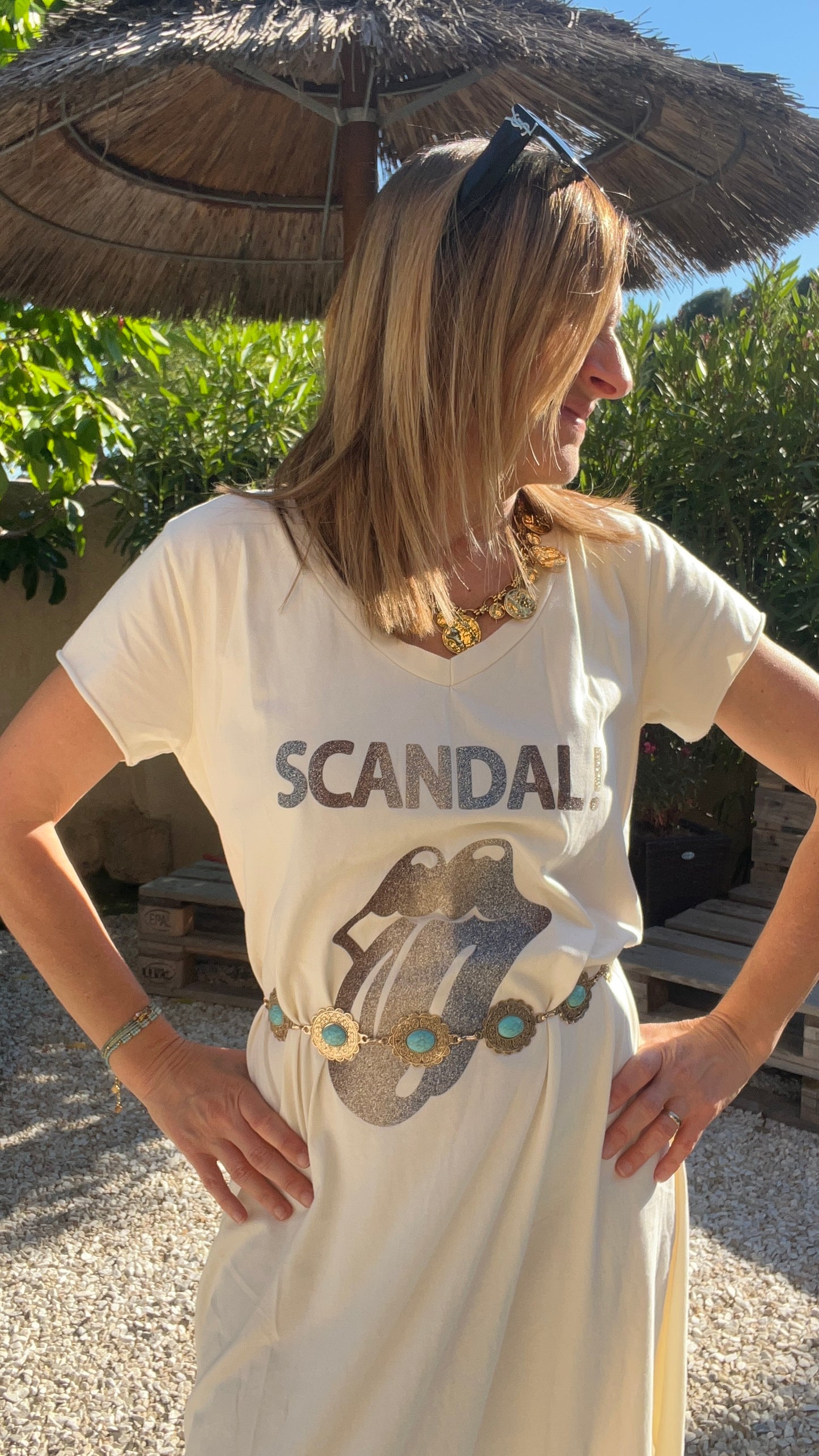 CEINTURE BIJOUX DORÉ FORME OVALE ET TURQUOISE