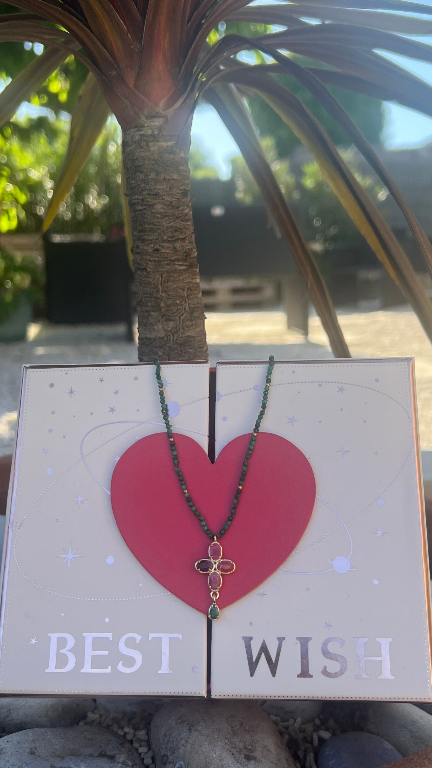 COLLIER VERT & PIERRE PRECIEUSE ROSE "HABAHA"