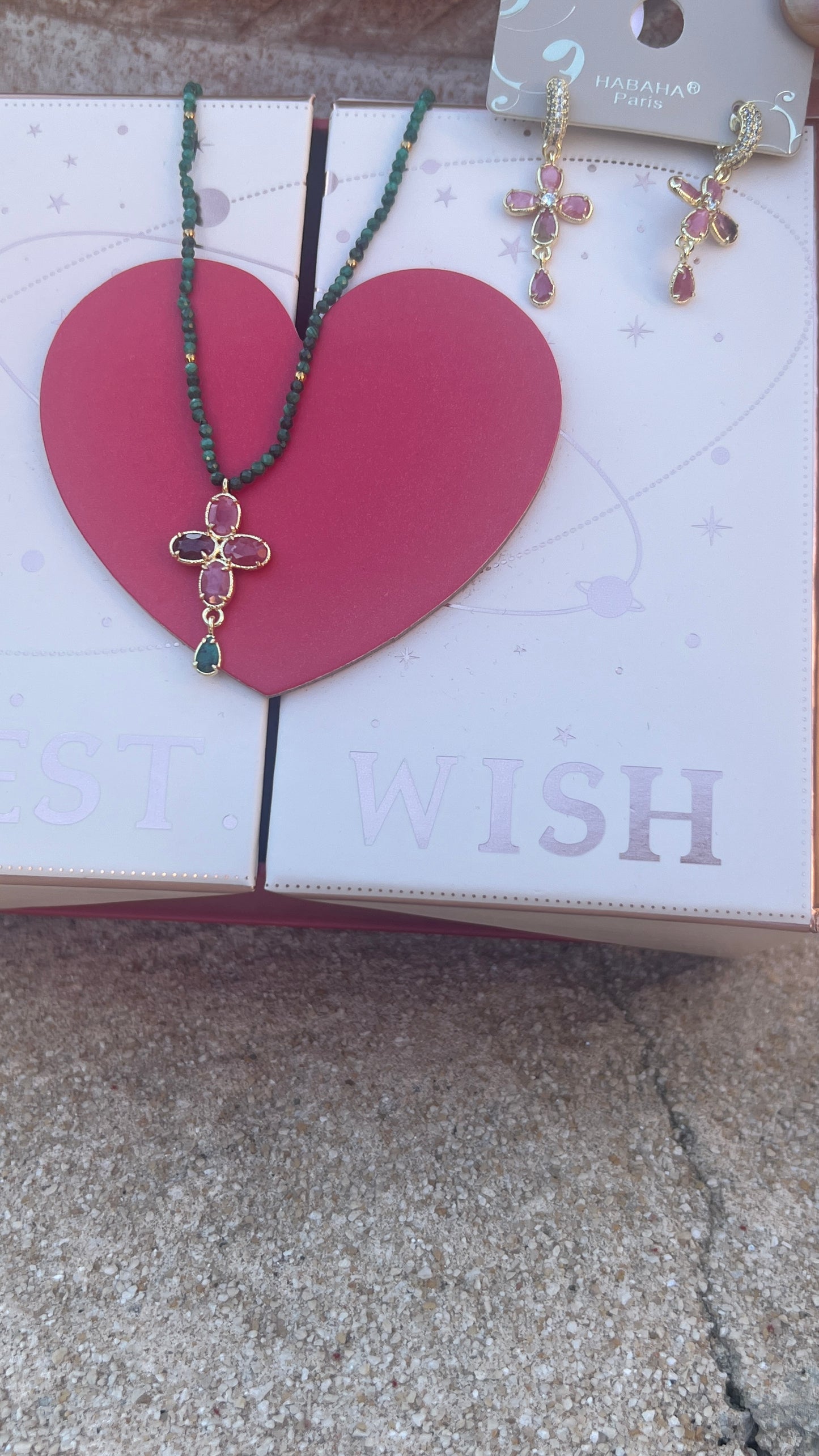 COLLIER VERT & PIERRE PRECIEUSE ROSE "HABAHA"