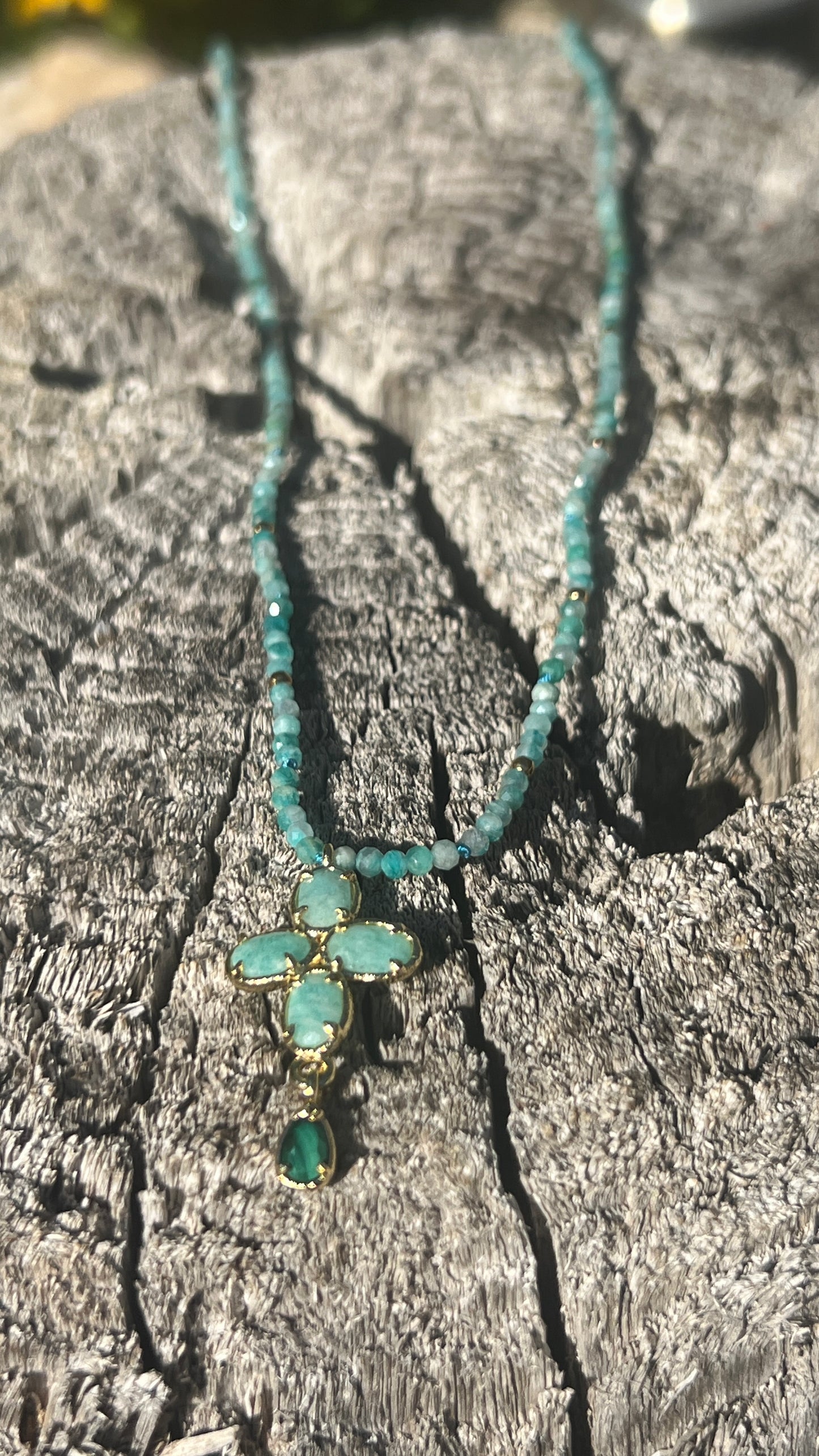 COLLIER BLEU TURQUOISE & PIERRE PRECIEUSE TURQUOISE  "HABAHA"