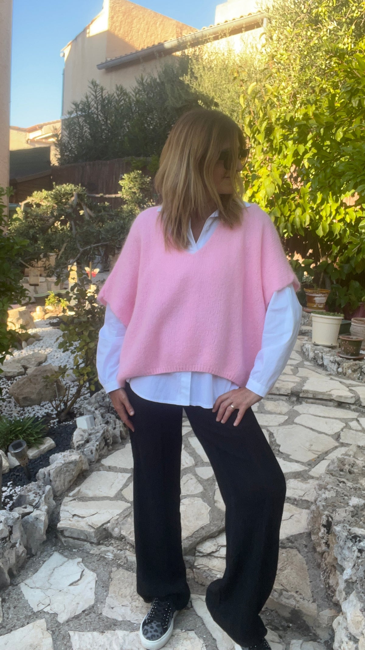 PULL SANS MANCHES OVERSIZE ROSE PÂLE